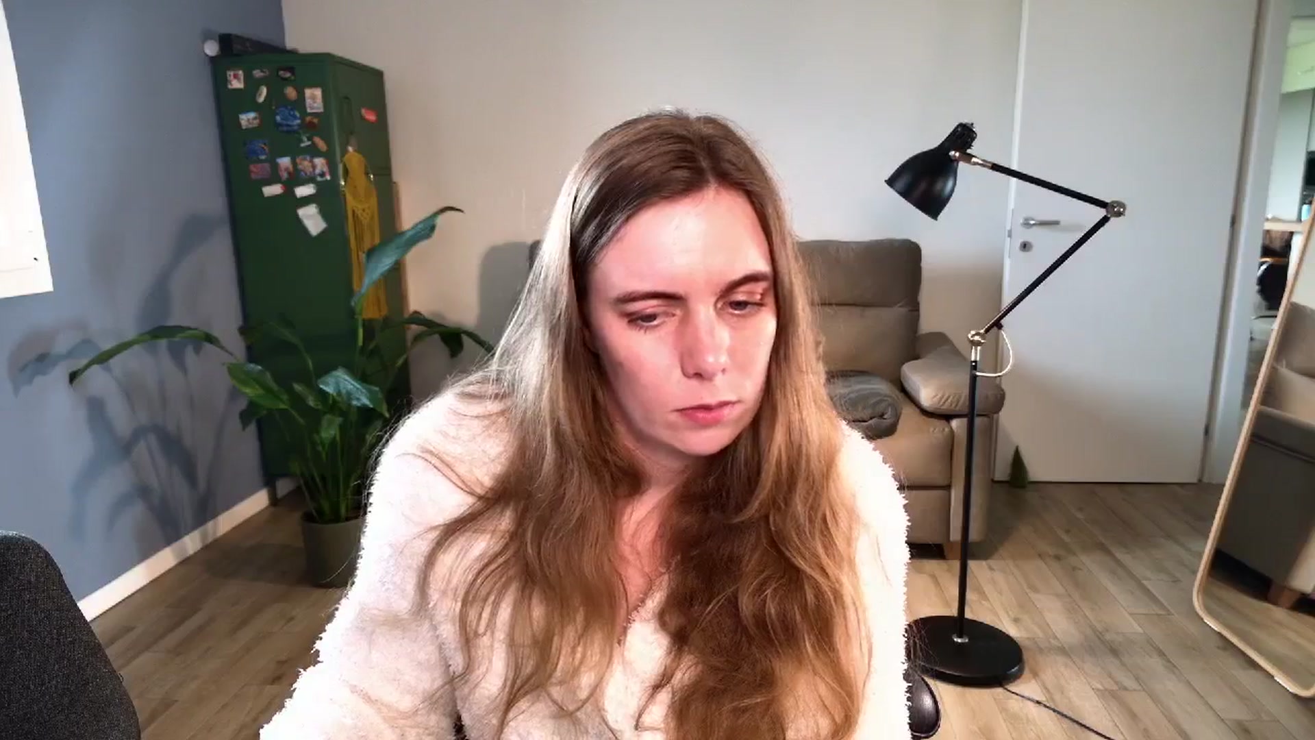 Gallery image thumbnail from Personage's myfreecams stream on, 04/14/2026, 14:20 image 11 of 20