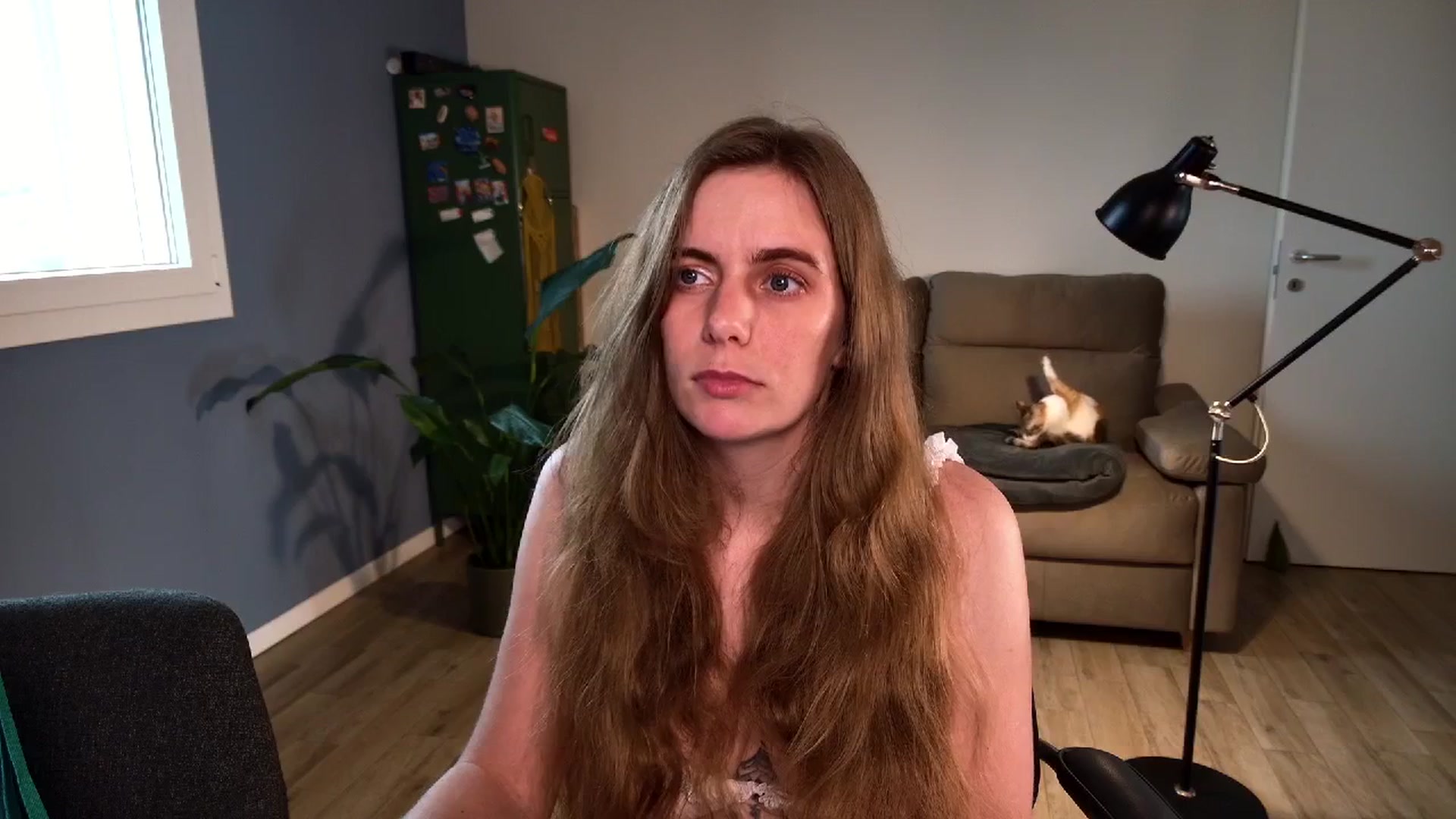 Gallery image thumbnail from Personage's myfreecams stream on, 04/14/2026, 16:25 image 3 of 20