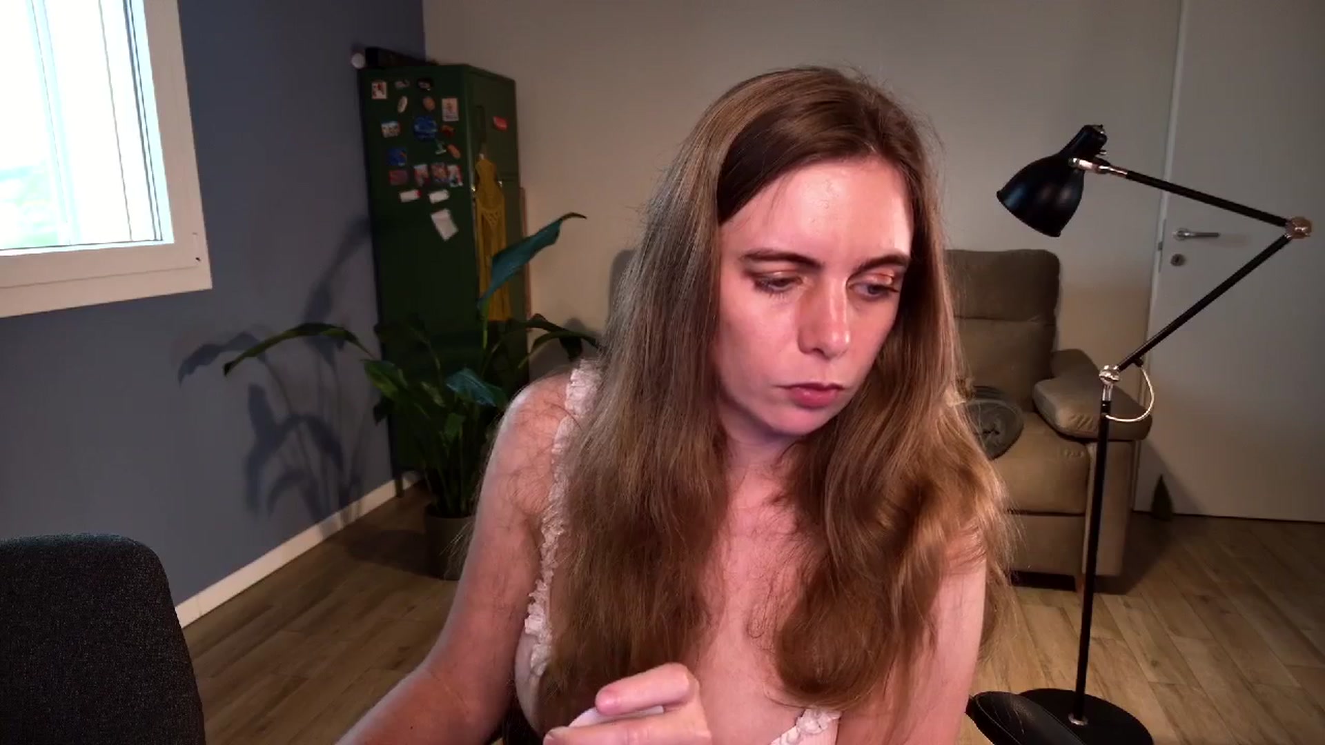 Gallery image thumbnail from Personage's myfreecams stream on, 04/14/2026, 16:25 image 11 of 20