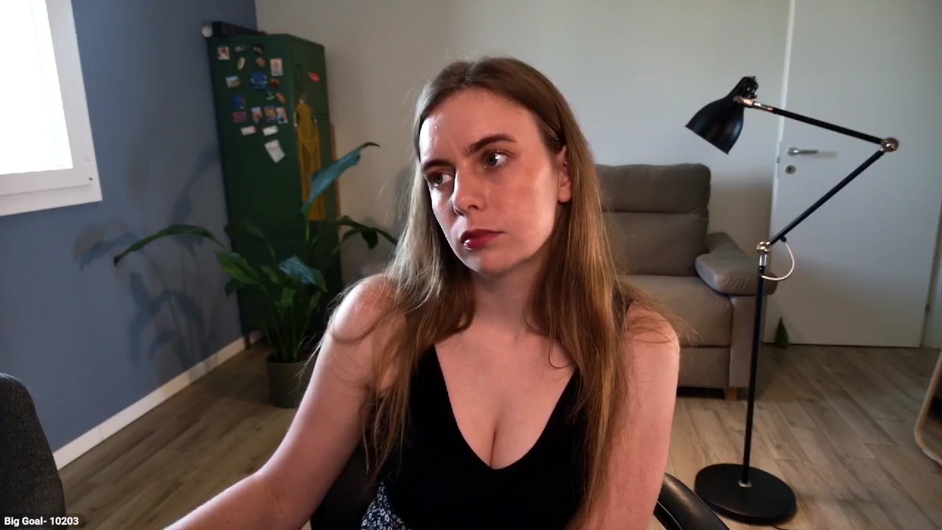 Gallery image thumbnail from Personage's myfreecams stream on, 04/15/2026, 13:13 image 8 of 20