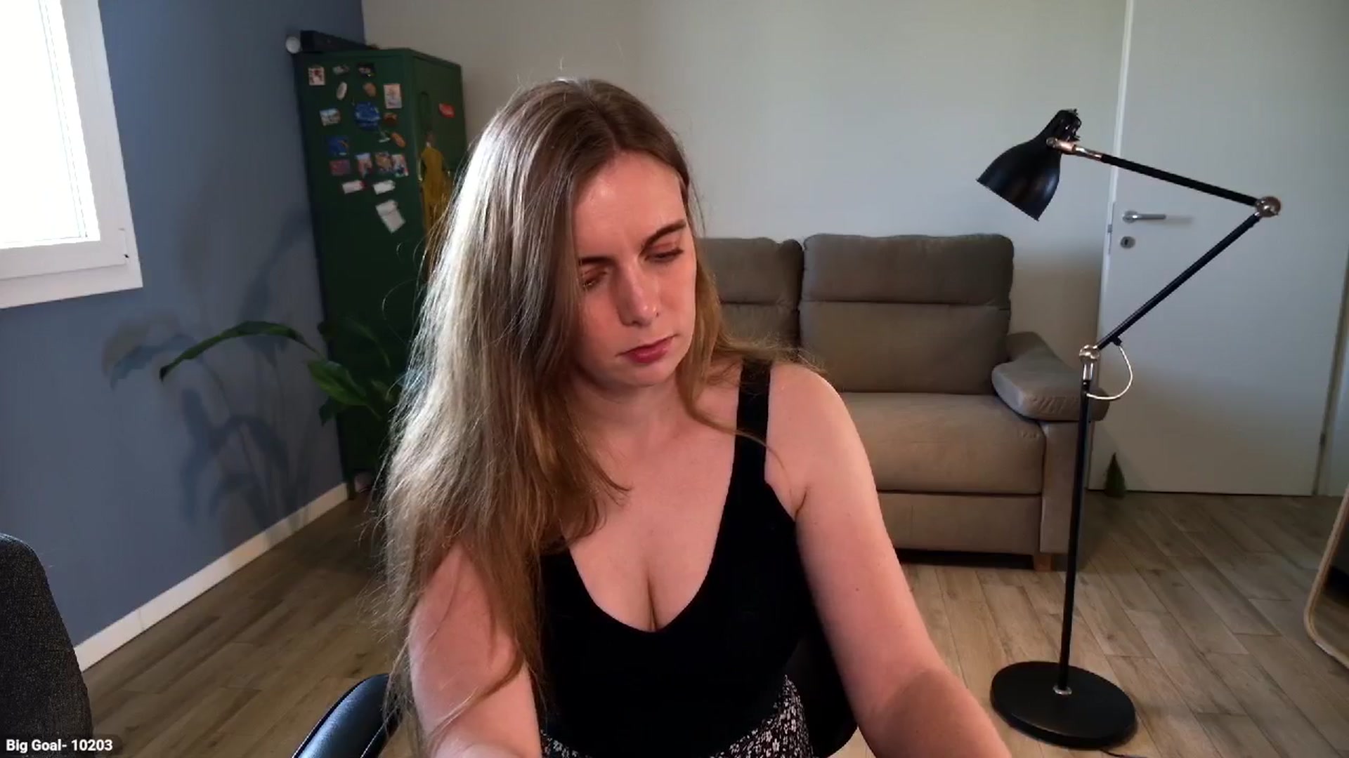 Gallery image thumbnail from Personage's myfreecams stream on, 04/15/2026, 13:13 image 19 of 20
