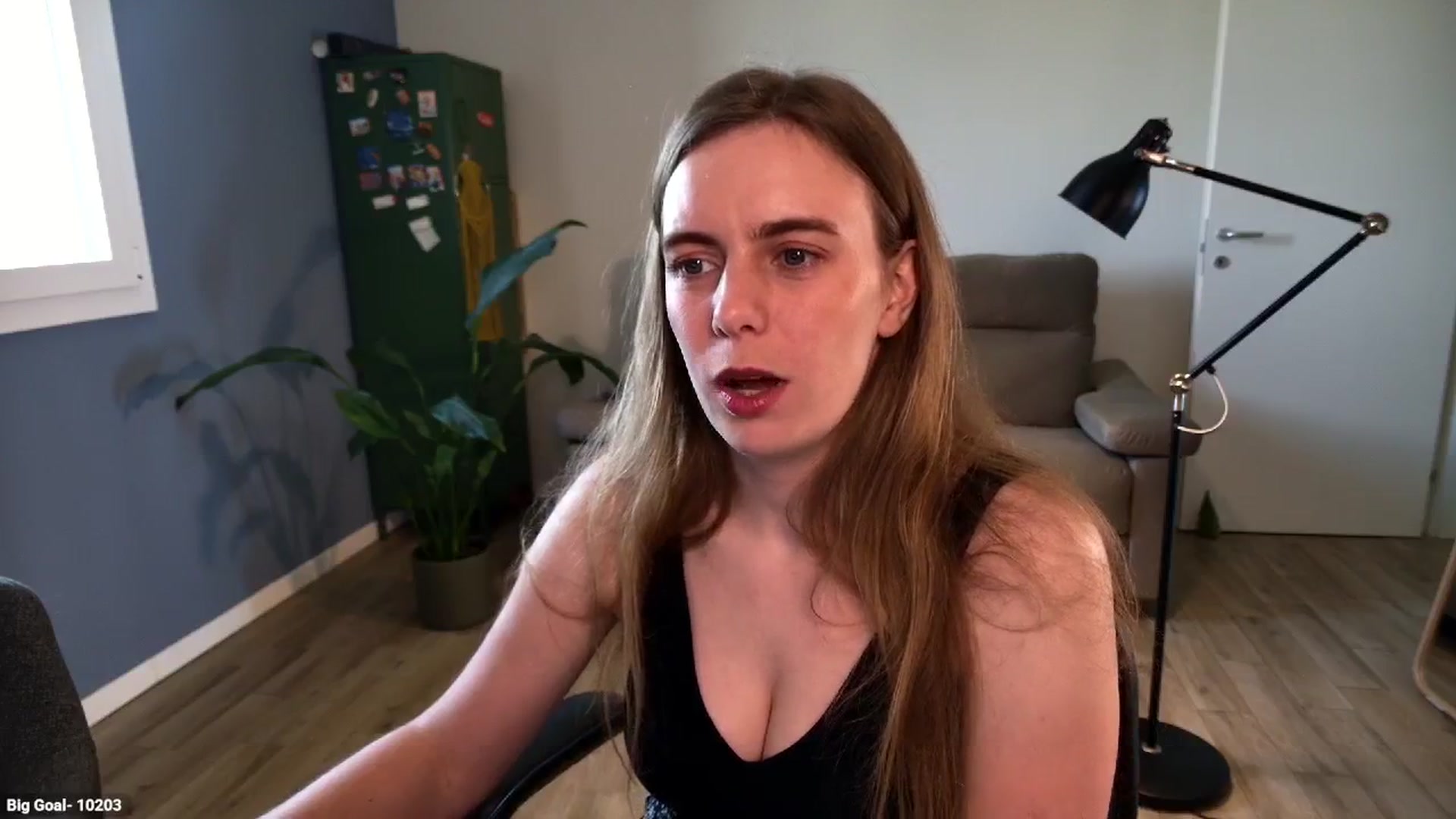 Gallery image thumbnail from Personage's myfreecams stream on, 04/15/2026, 13:13 image 13 of 20
