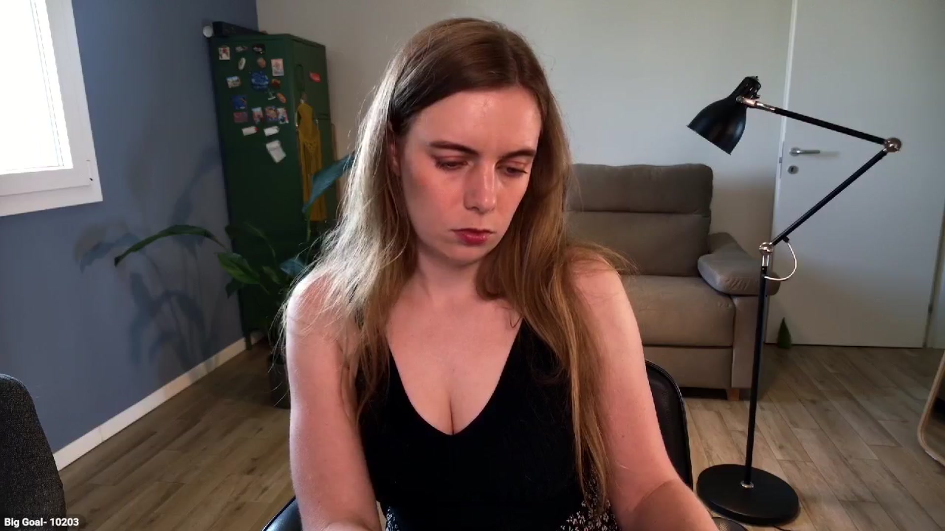 Gallery image thumbnail from Personage's myfreecams stream on, 04/15/2026, 13:13 image 6 of 20