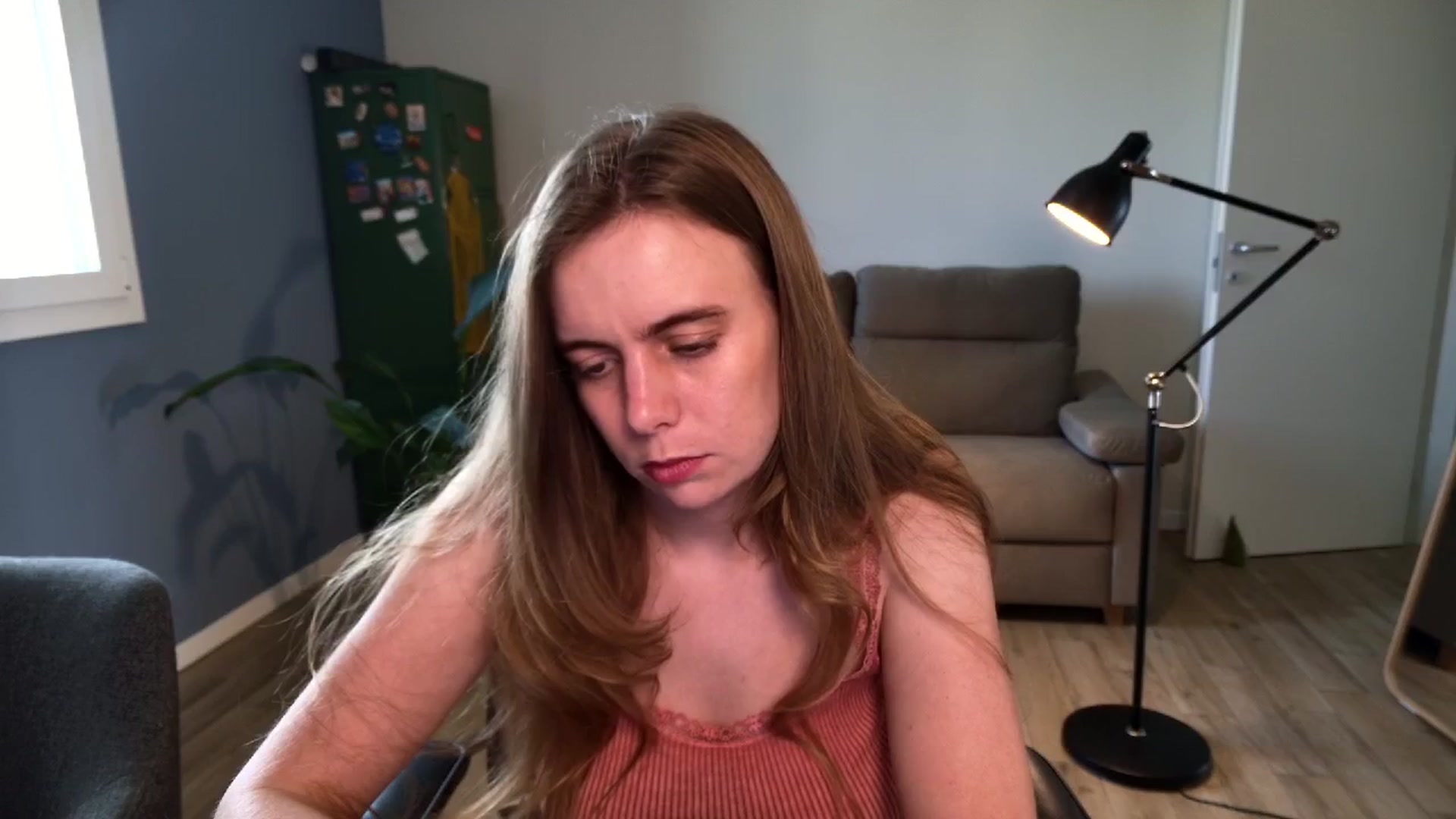 Gallery image thumbnail from Personage's myfreecams stream on, 04/16/2026, 13:25 image 13 of 20