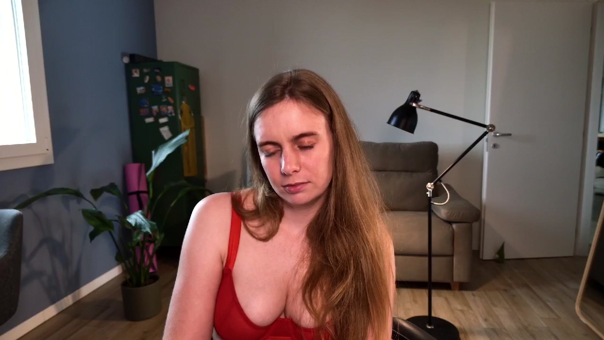 Gallery image thumbnail from Personage's myfreecams stream on, 04/21/2026, 15:11 image 6 of 20