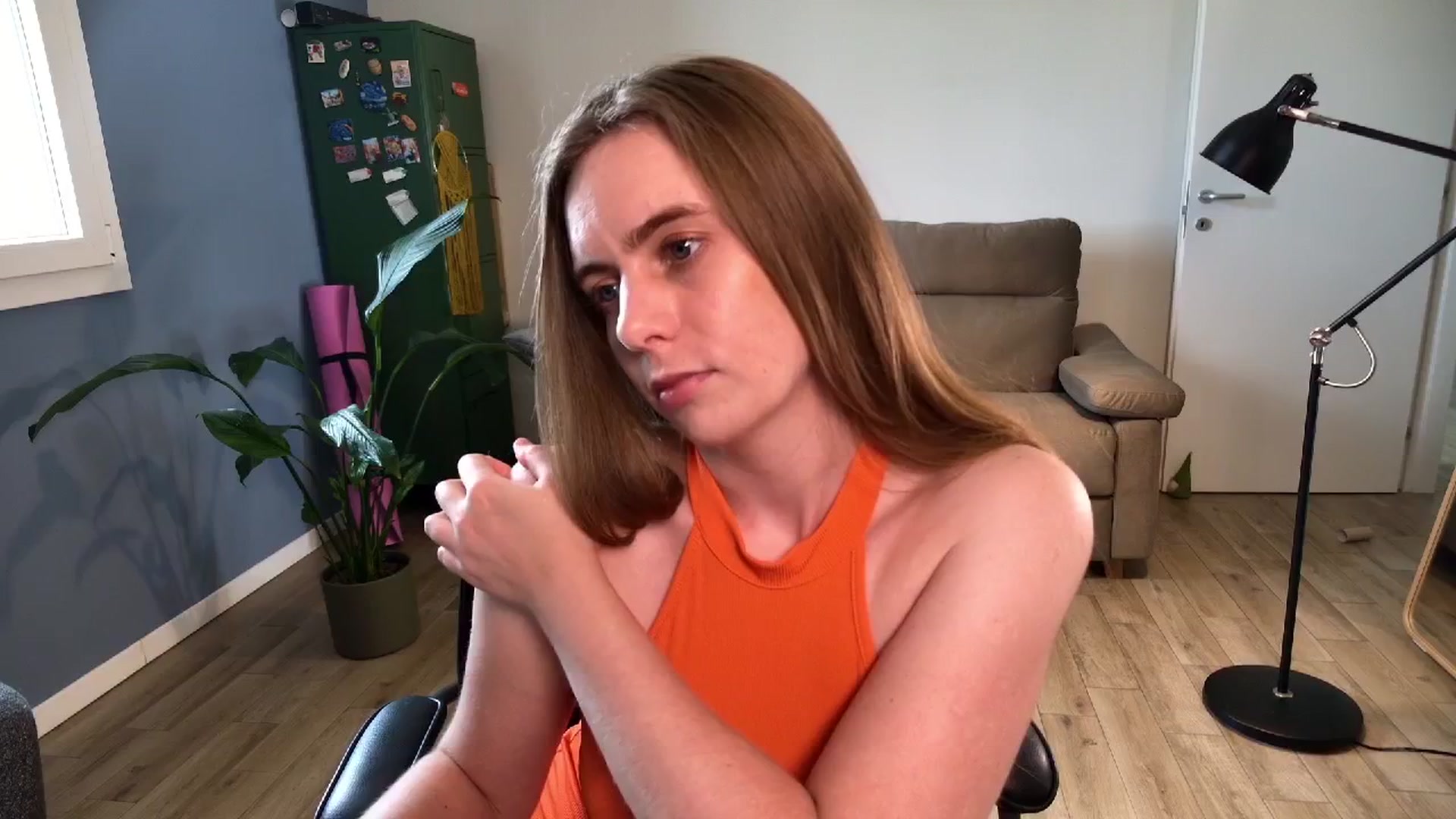 Gallery image thumbnail from Personage's myfreecams stream on, 04/22/2026, 13:14 image 11 of 20