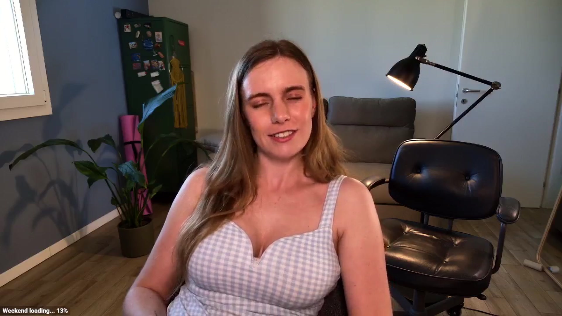 Gallery image thumbnail from Personage's myfreecams stream on, 04/24/2026, 15:44 image 13 of 20