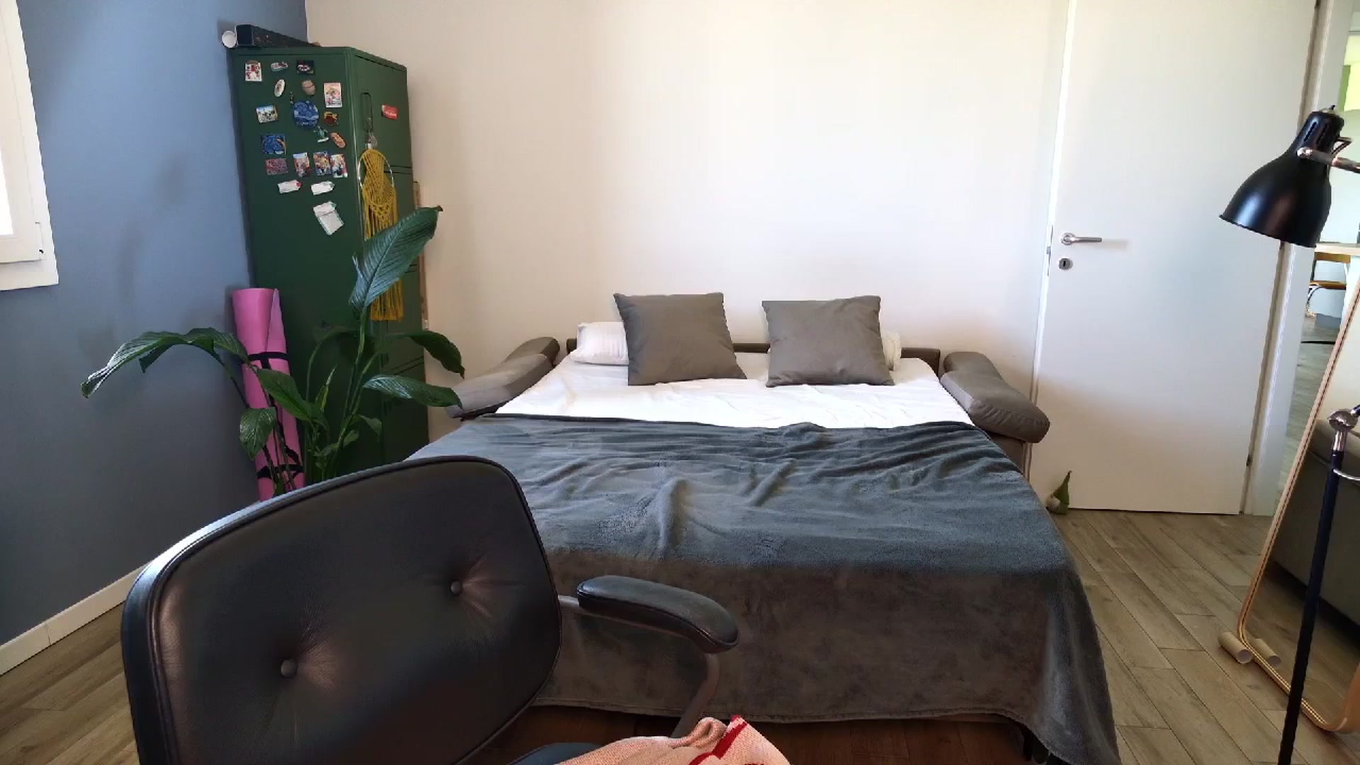Gallery image thumbnail from Personage's myfreecams stream on, 04/26/2026, 15:19 image 6 of 20