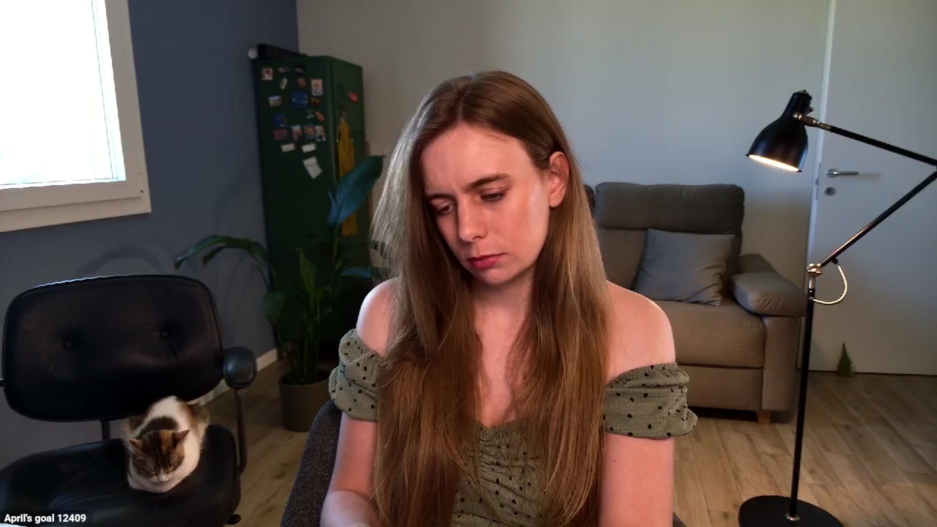 Gallery image thumbnail from Personage's myfreecams stream on, 04/29/2026, 15:13 image 16 of 20