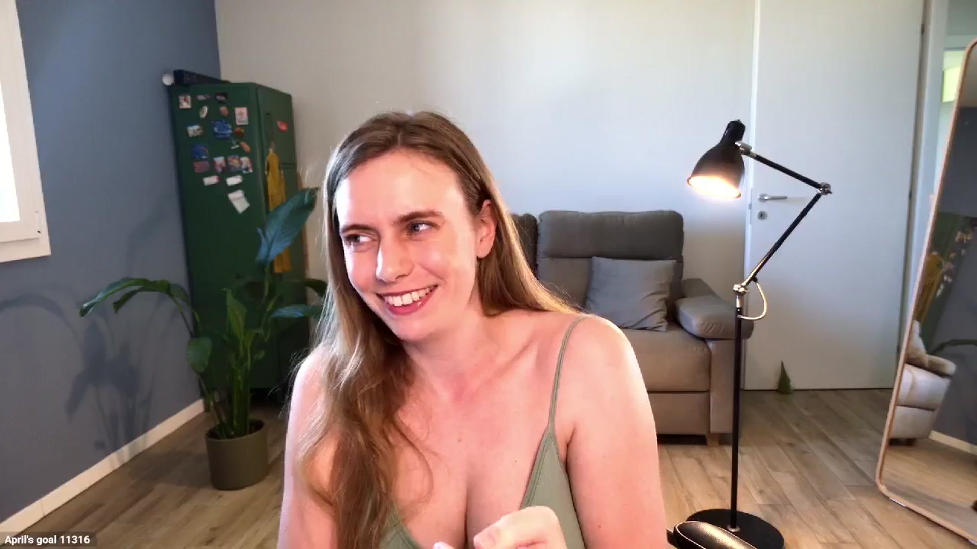 Gallery image thumbnail from Personage's myfreecams stream on, 04/30/2026, 14:43 image 15 of 20