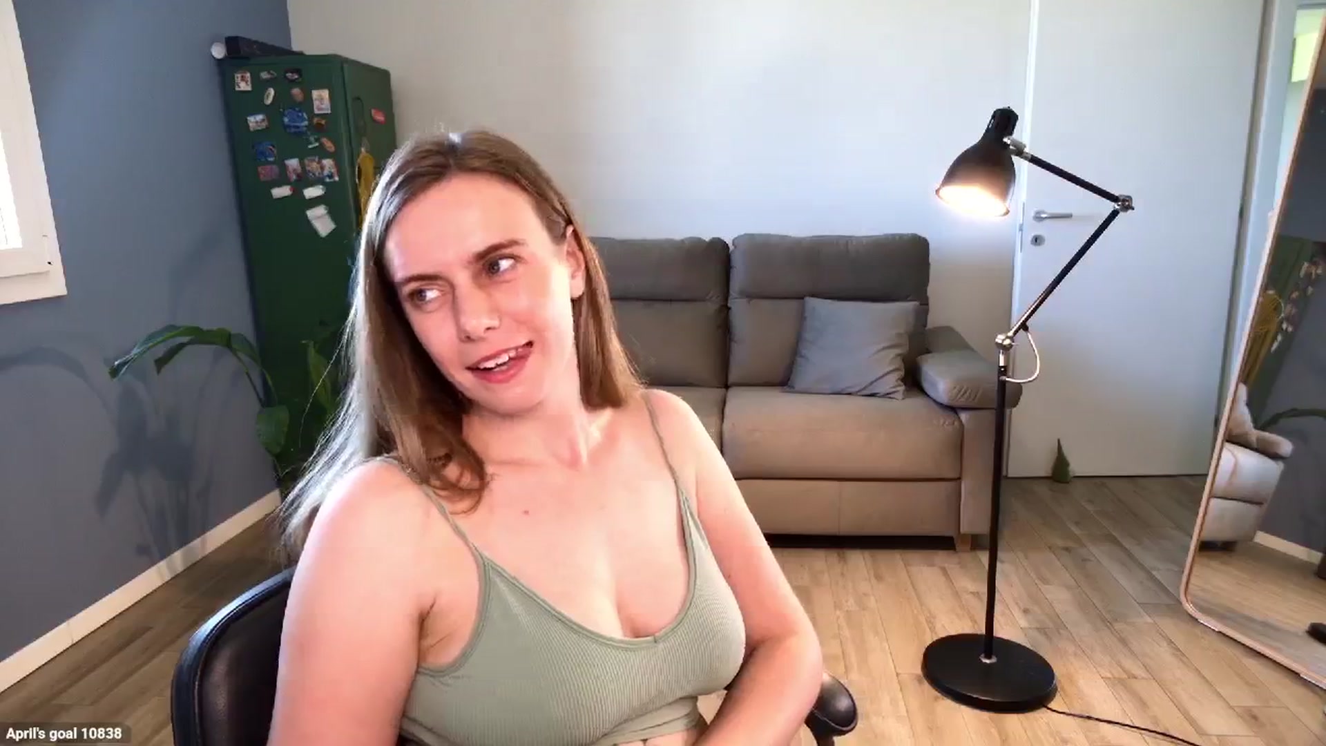 Gallery image thumbnail from Personage's myfreecams stream on, 04/30/2026, 14:43 image 17 of 20