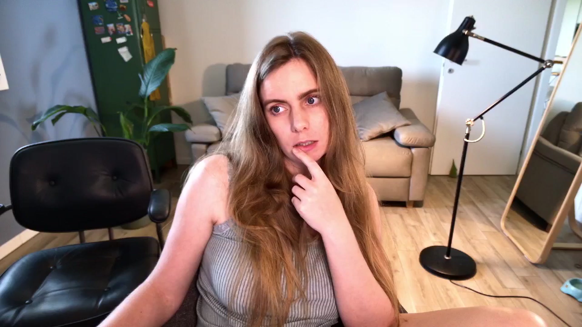 Gallery image thumbnail from Personage's myfreecams stream on, 05/03/2026, 16:08 image 15 of 20
