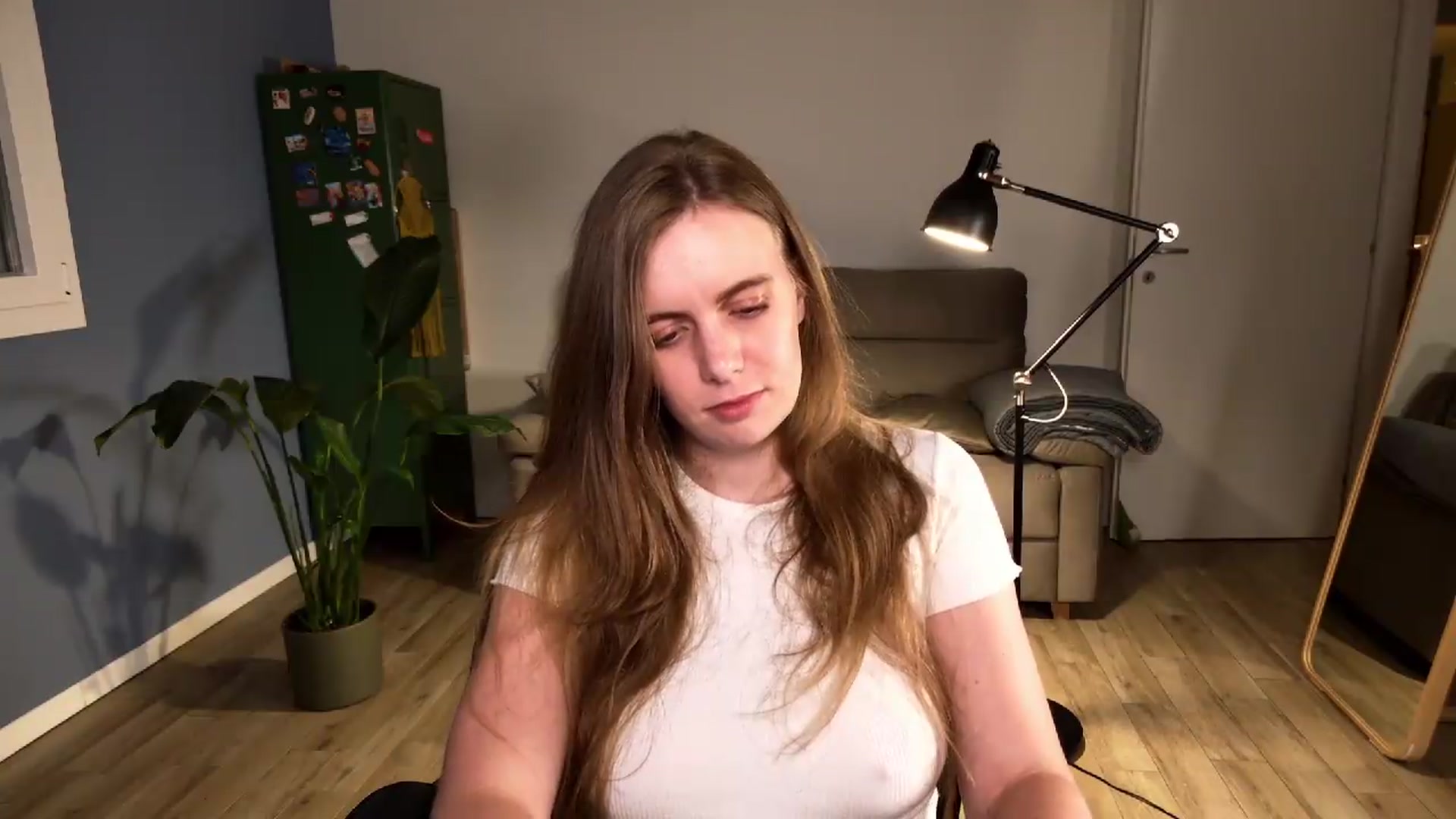 Gallery image thumbnail from Personage's myfreecams stream on, 05/12/2026, 21:29 image 10 of 20