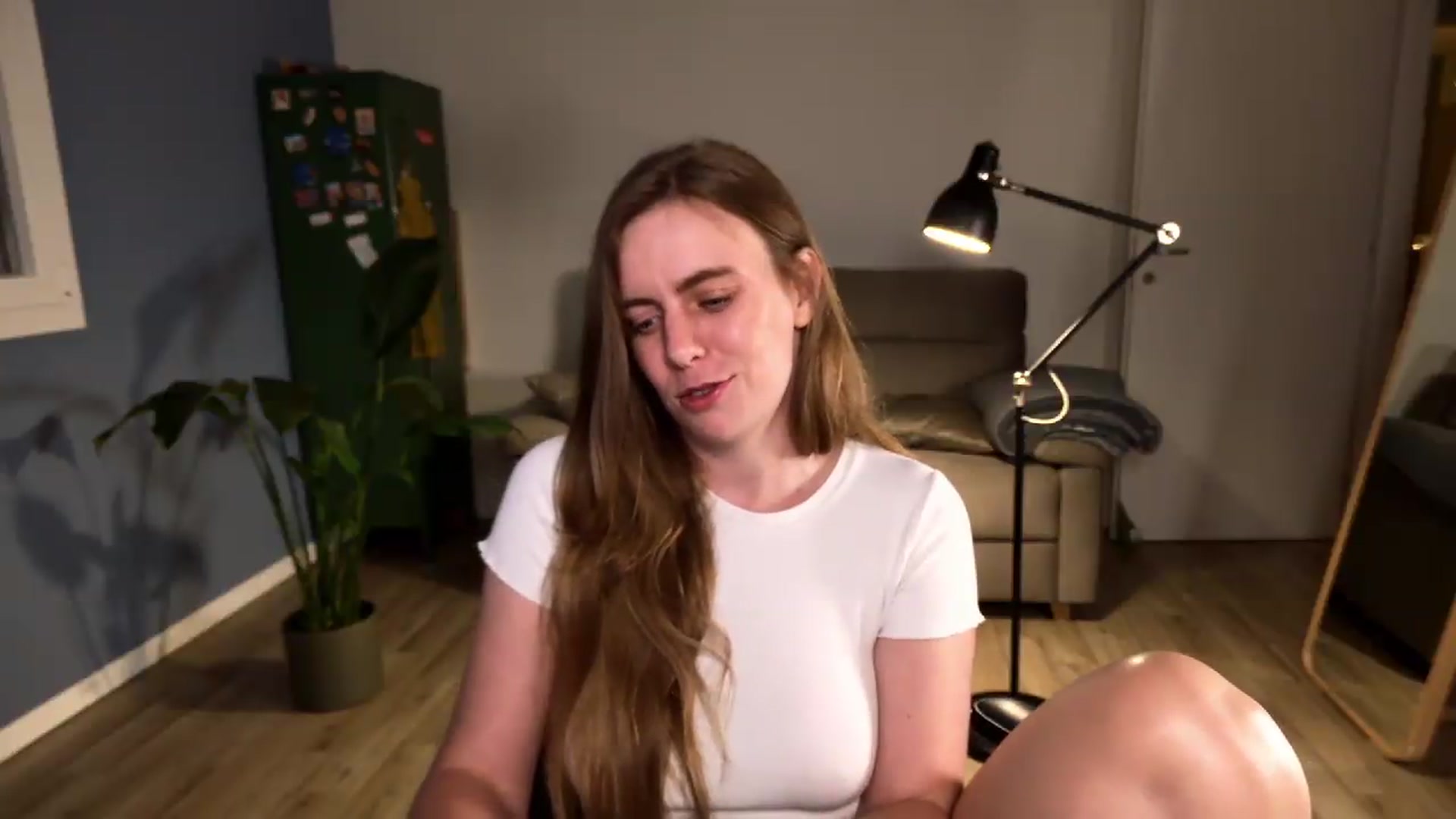 Gallery image thumbnail from Personage's myfreecams stream on, 05/12/2026, 21:29 image 19 of 20