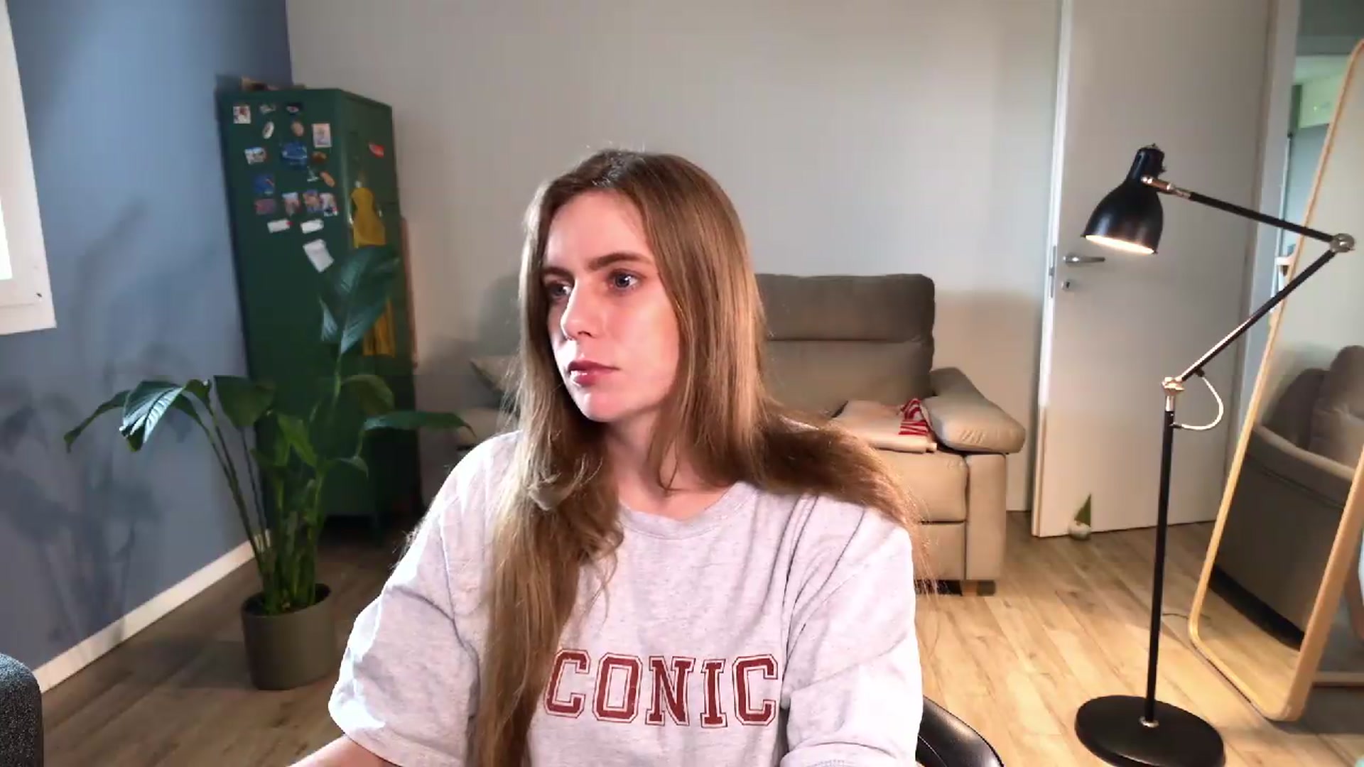 Gallery image thumbnail from Personage's myfreecams stream on, 05/13/2026, 12:13 image 13 of 20