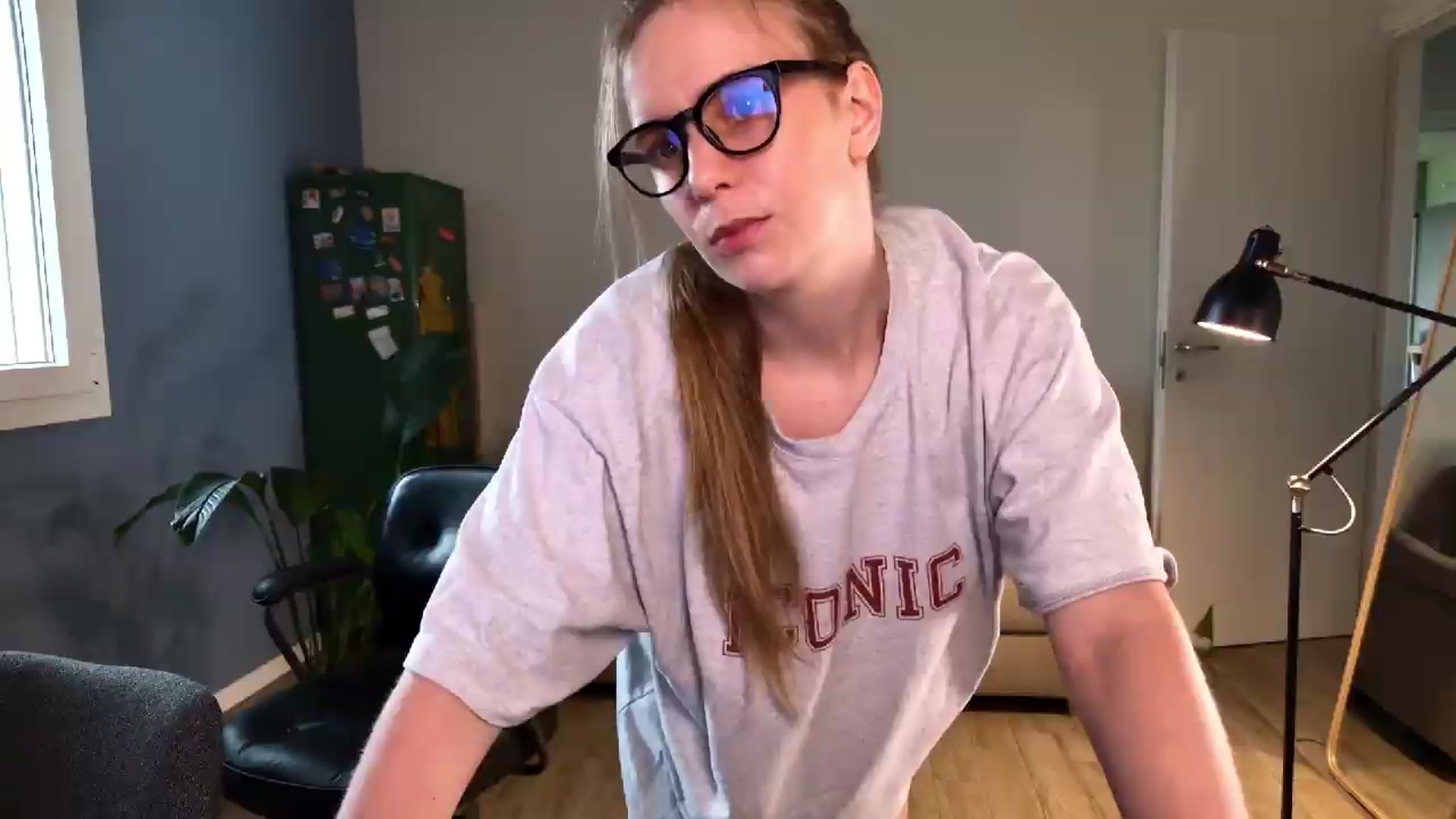 Gallery image thumbnail from Personage's myfreecams stream on, 05/13/2026, 12:51 image 20 of 20