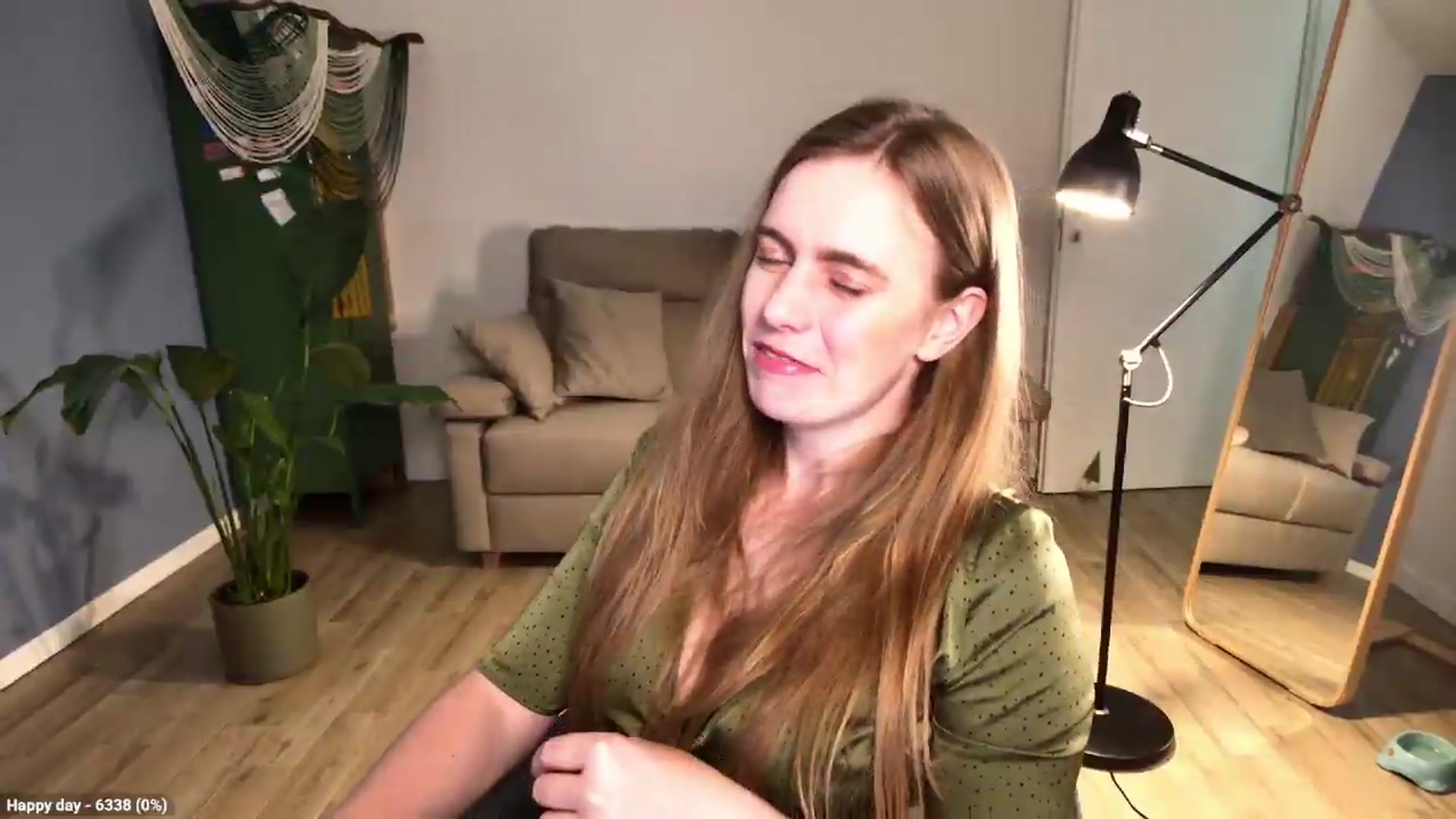 Gallery image thumbnail from Personage's myfreecams stream on, 05/14/2026, 15:29 image 7 of 20