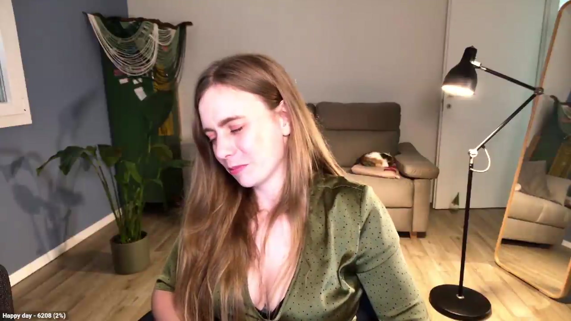 Gallery image thumbnail from Personage's myfreecams stream on, 05/14/2026, 15:29 image 13 of 20