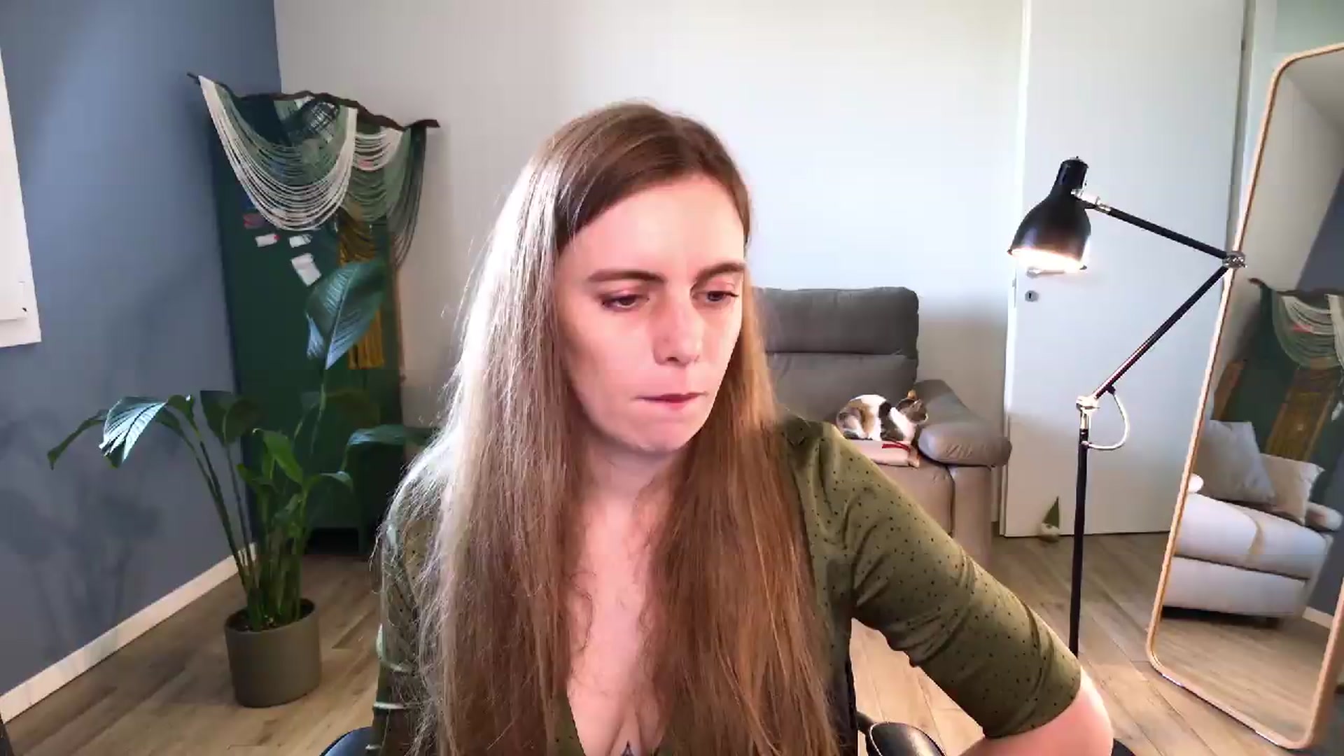 Gallery image thumbnail from Personage's myfreecams stream on, 05/14/2026, 15:29 image 2 of 20
