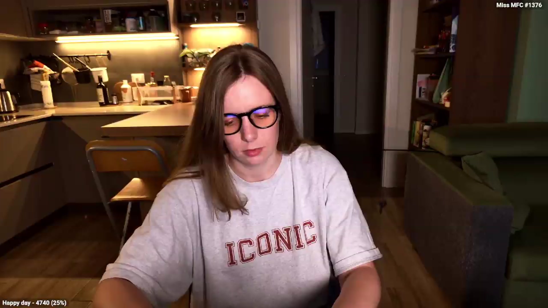 Gallery image thumbnail from Personage's myfreecams stream on, 05/14/2026, 20:53 image 6 of 20