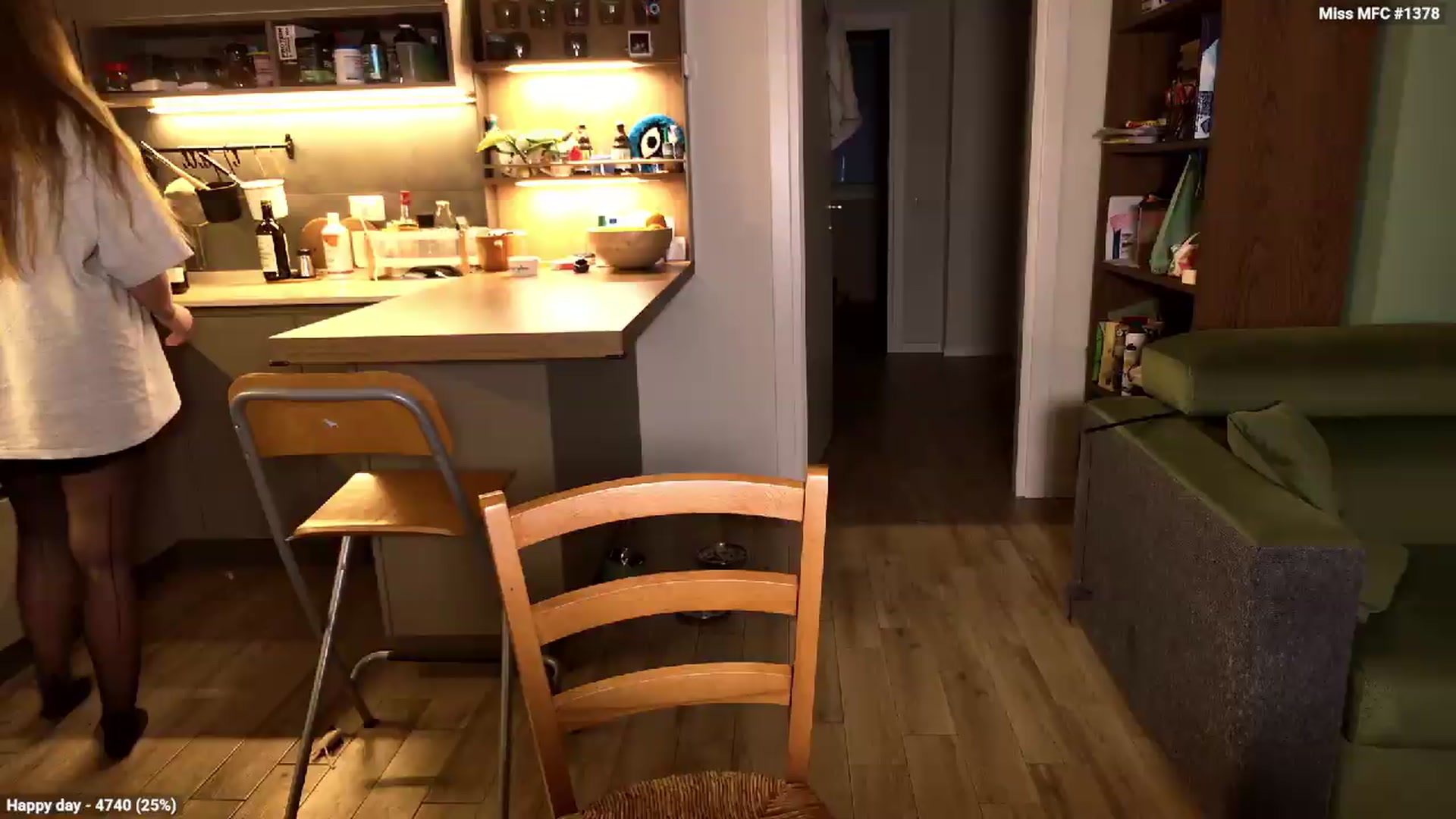 Gallery image thumbnail from Personage's myfreecams stream on, 05/14/2026, 20:53 image 11 of 20