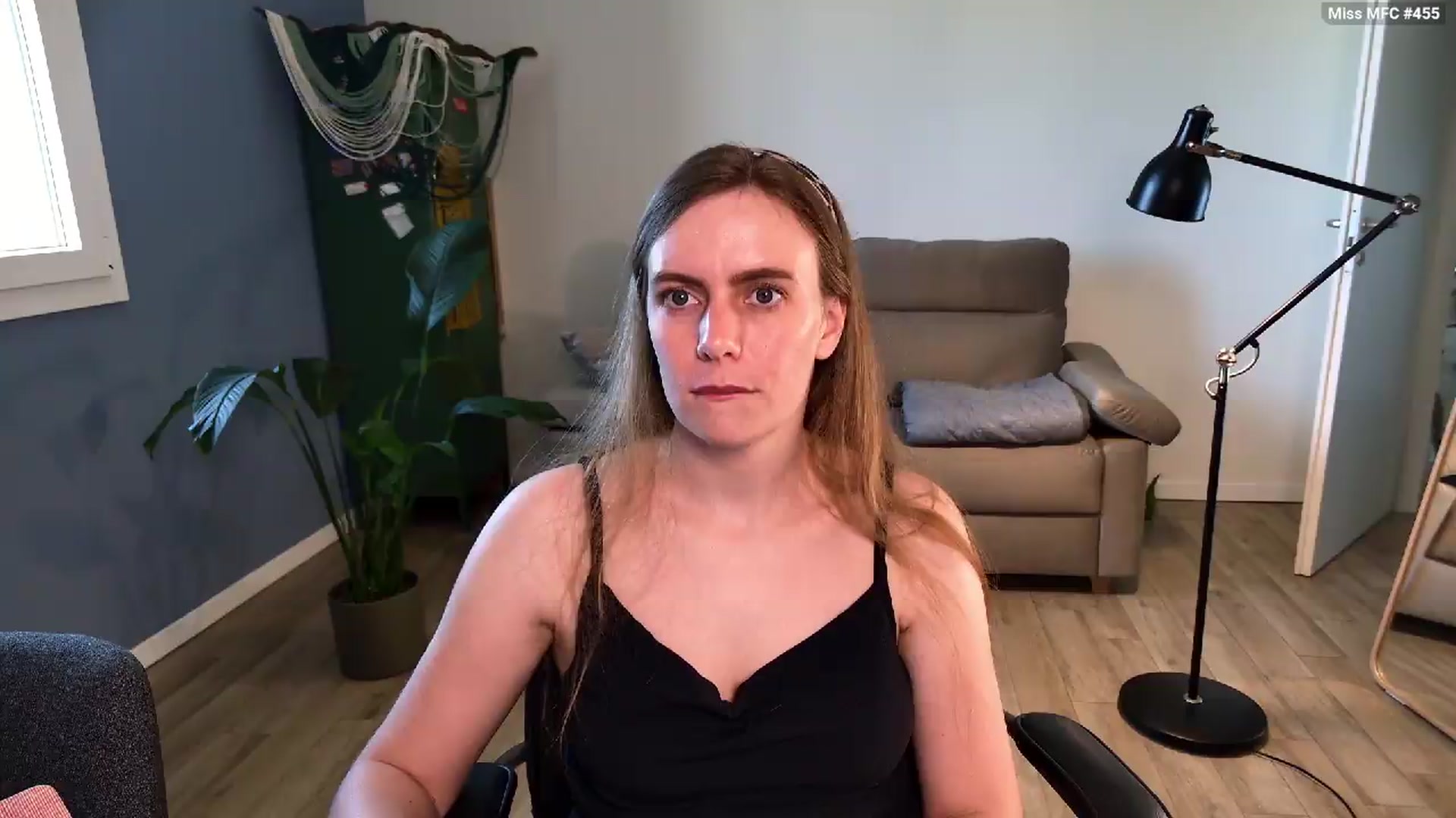 Gallery image thumbnail from Personage's myfreecams stream on, 05/20/2026, 15:08 image 14 of 20