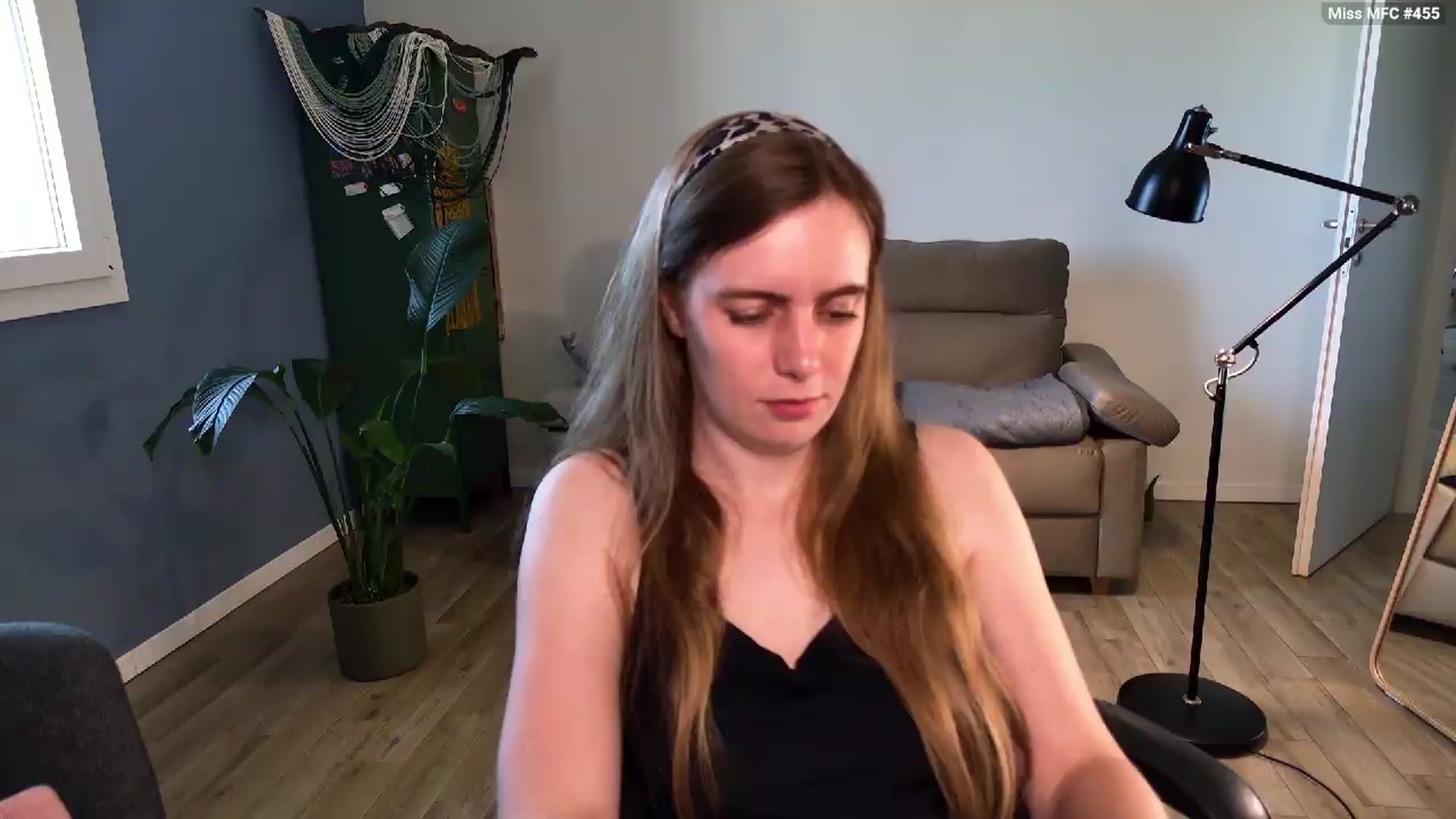 Gallery image thumbnail from Personage's myfreecams stream on, 05/20/2026, 15:08 image 9 of 20
