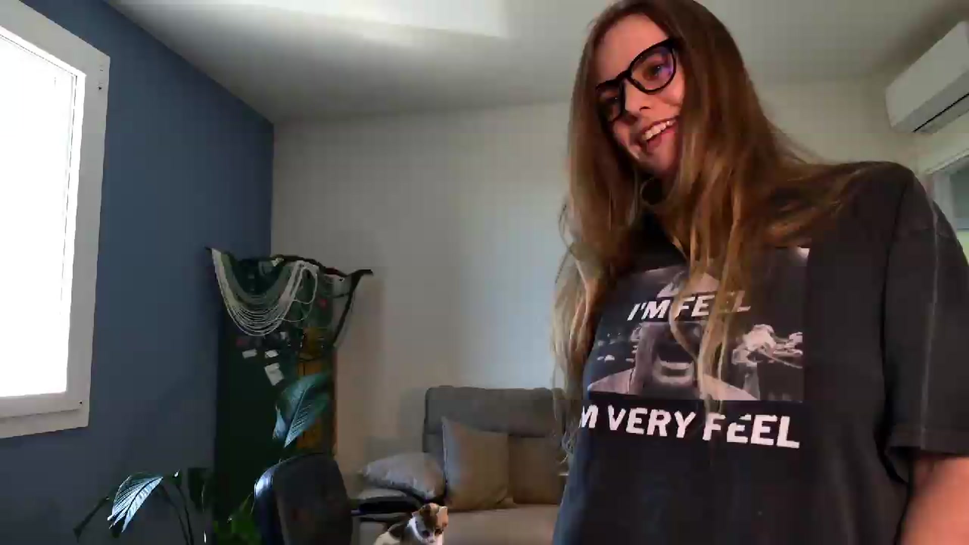 Gallery image thumbnail from Personage's myfreecams stream on, 05/21/2026, 09:40 image 1 of 20