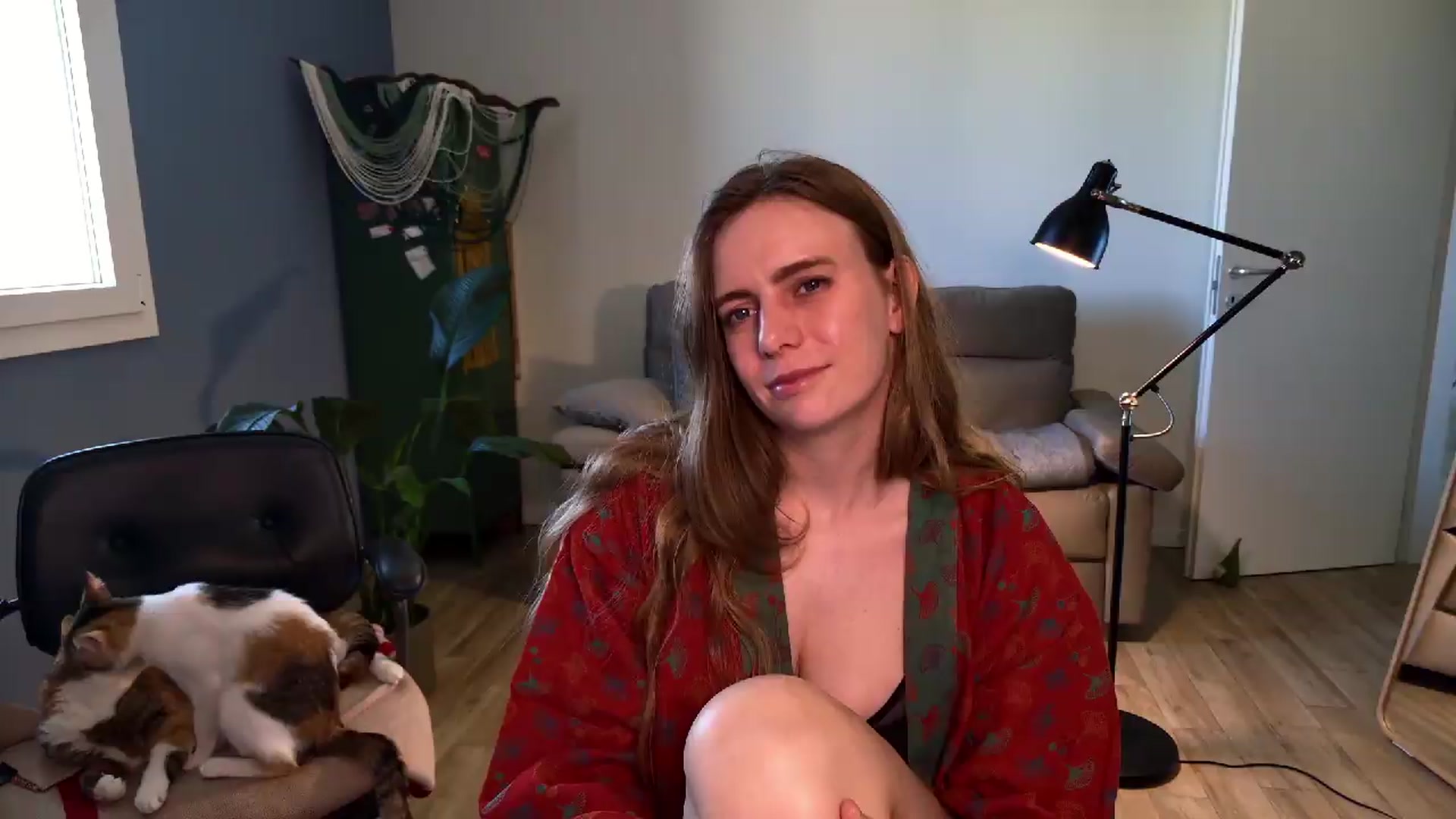 Gallery image thumbnail from Personage's myfreecams stream on, 05/22/2026, 15:37 image 19 of 20