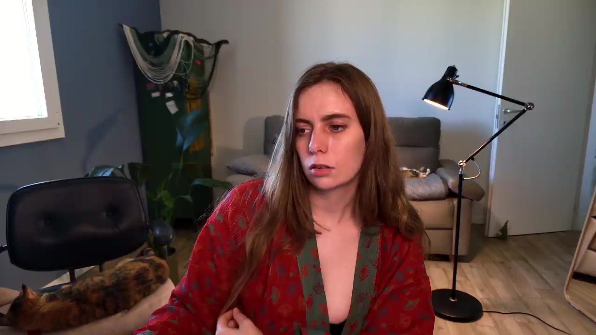 Gallery image thumbnail from Personage's myfreecams stream on, 05/22/2026, 15:37 image 16 of 20