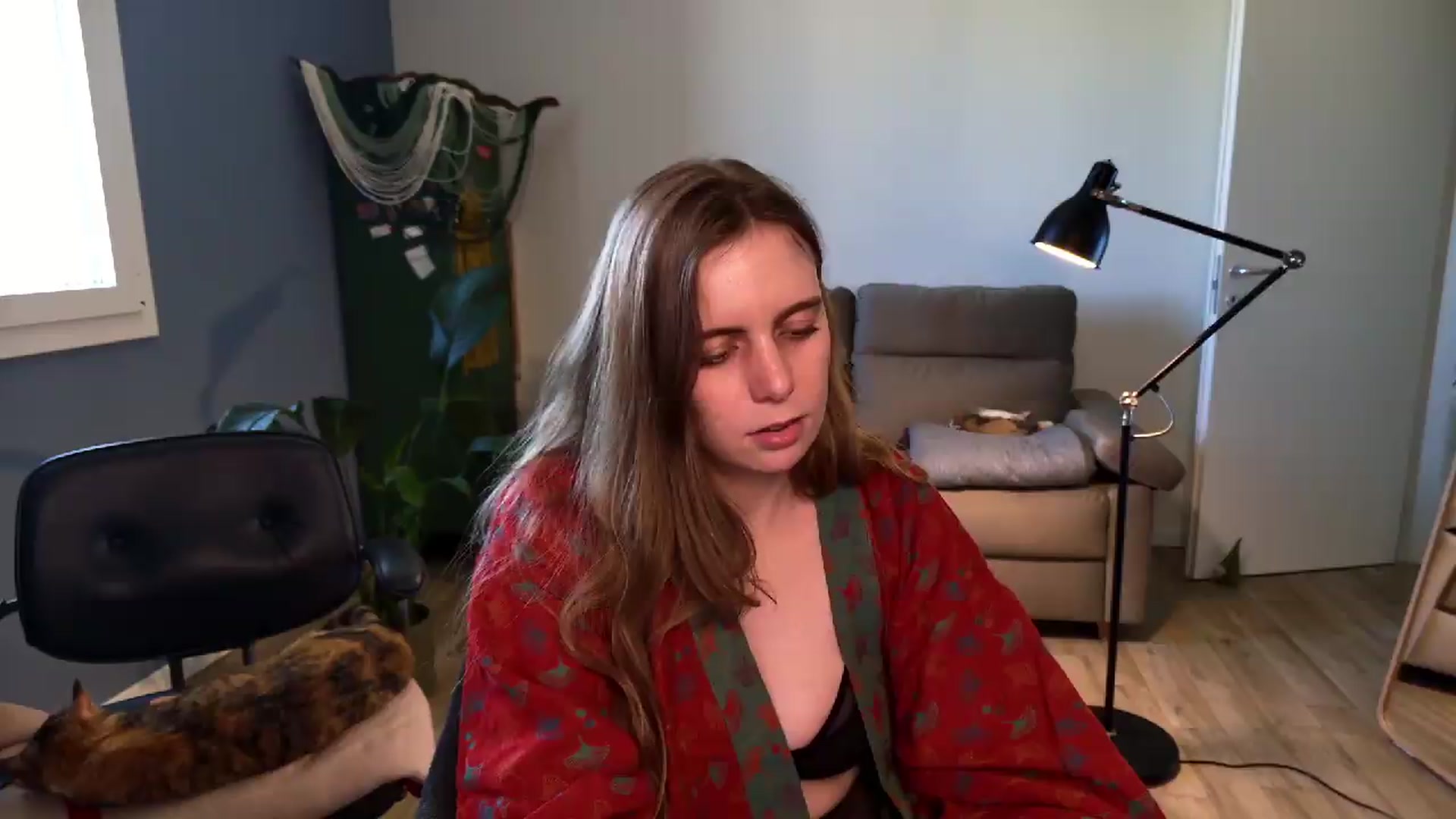 Gallery image thumbnail from Personage's myfreecams stream on, 05/22/2026, 15:37 image 15 of 20
