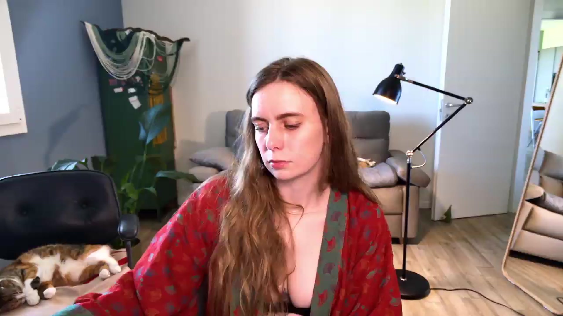 Gallery image thumbnail from Personage's myfreecams stream on, 05/22/2026, 15:37 image 11 of 20