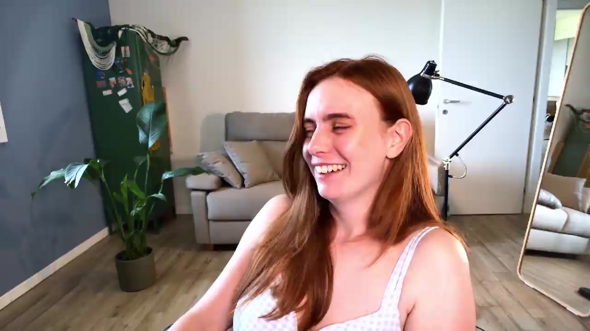 Gallery image thumbnail from Personage's myfreecams stream on, 05/25/2026, 08:39 image 20 of 20
