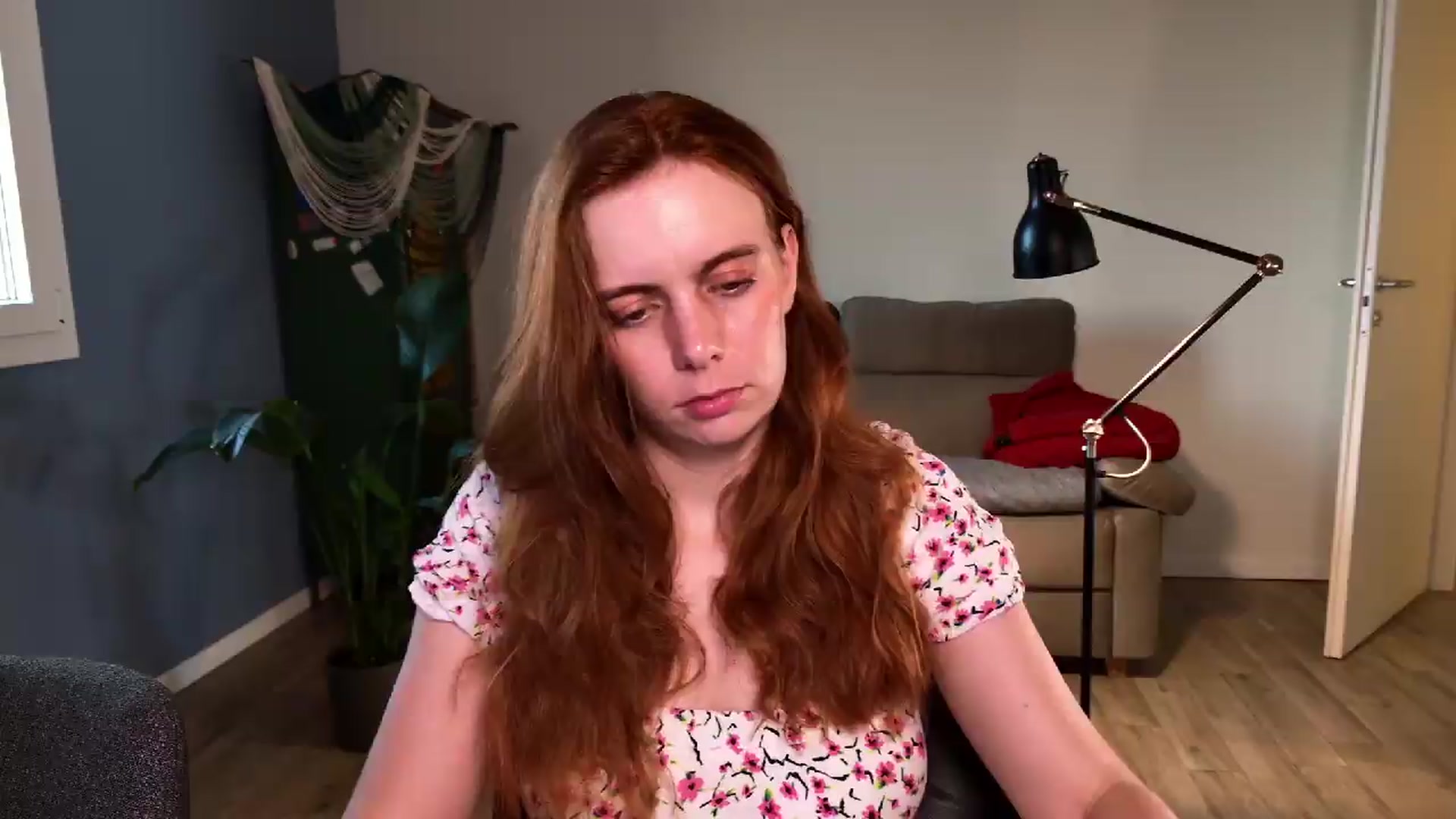 Gallery image thumbnail from Personage's myfreecams stream on, 05/27/2026, 07:32 image 2 of 20