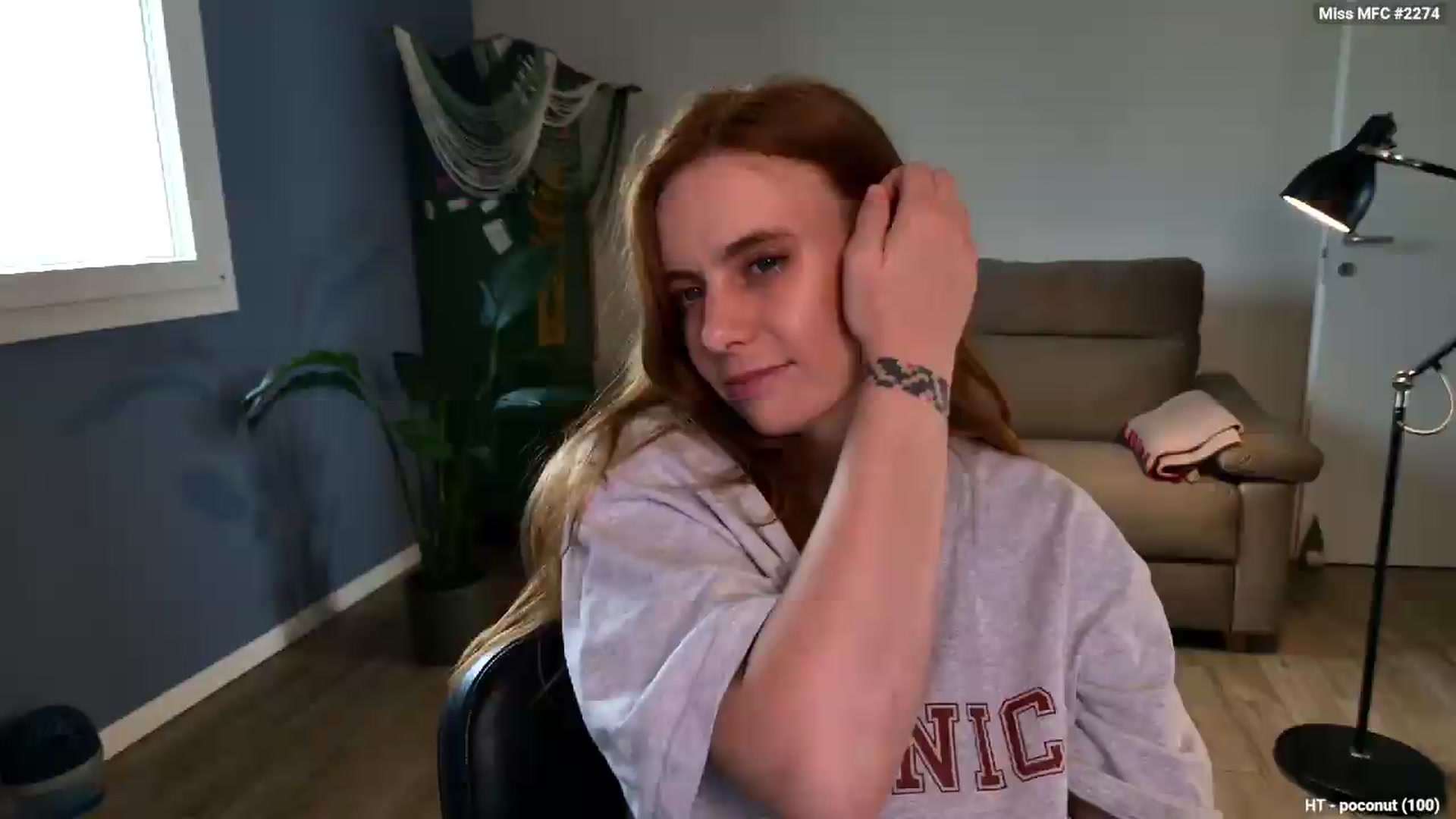 Gallery image thumbnail from Personage's myfreecams stream on, 06/04/2026, 15:33 image 11 of 20