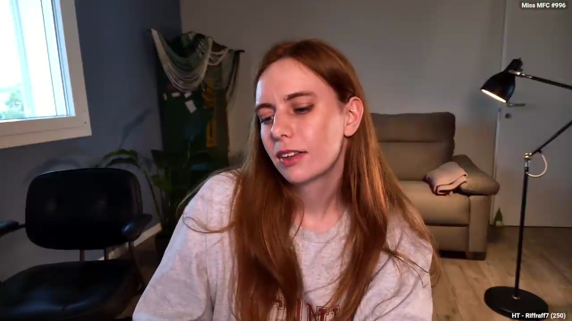 Gallery image thumbnail from Personage's myfreecams stream on, 06/04/2026, 18:36 image 16 of 20