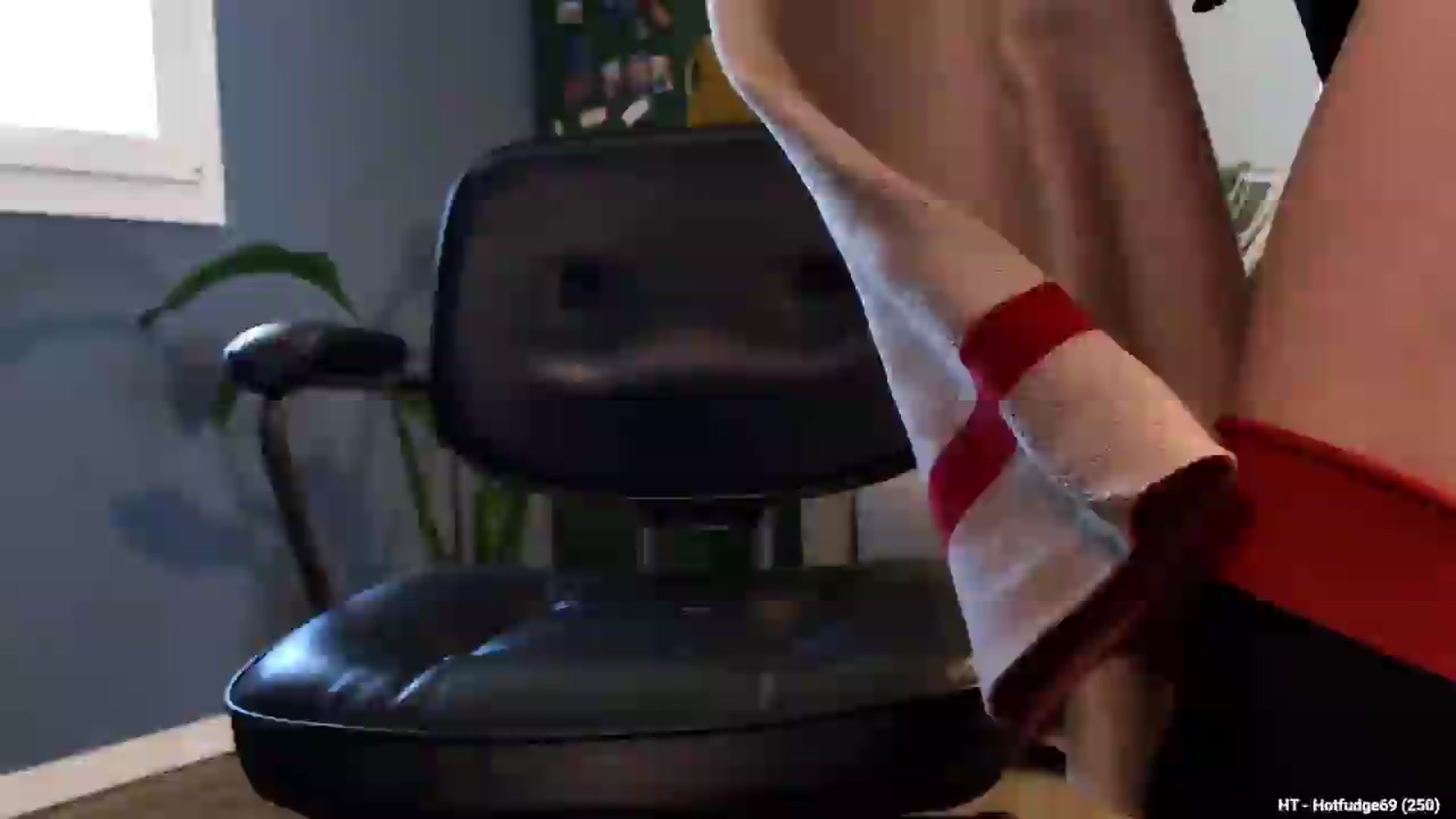 Gallery image thumbnail from Personage's myfreecams stream on, 06/10/2026, 15:27 image 5 of 20
