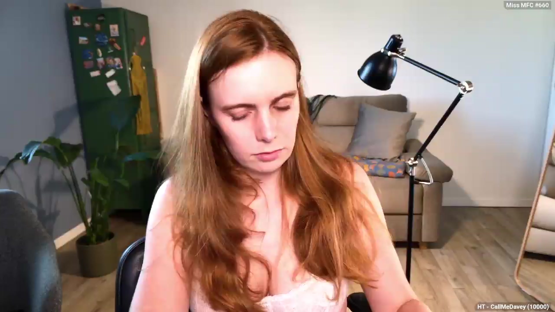 Gallery image thumbnail from Personage's myfreecams stream on, 06/16/2026, 17:48 image 8 of 20