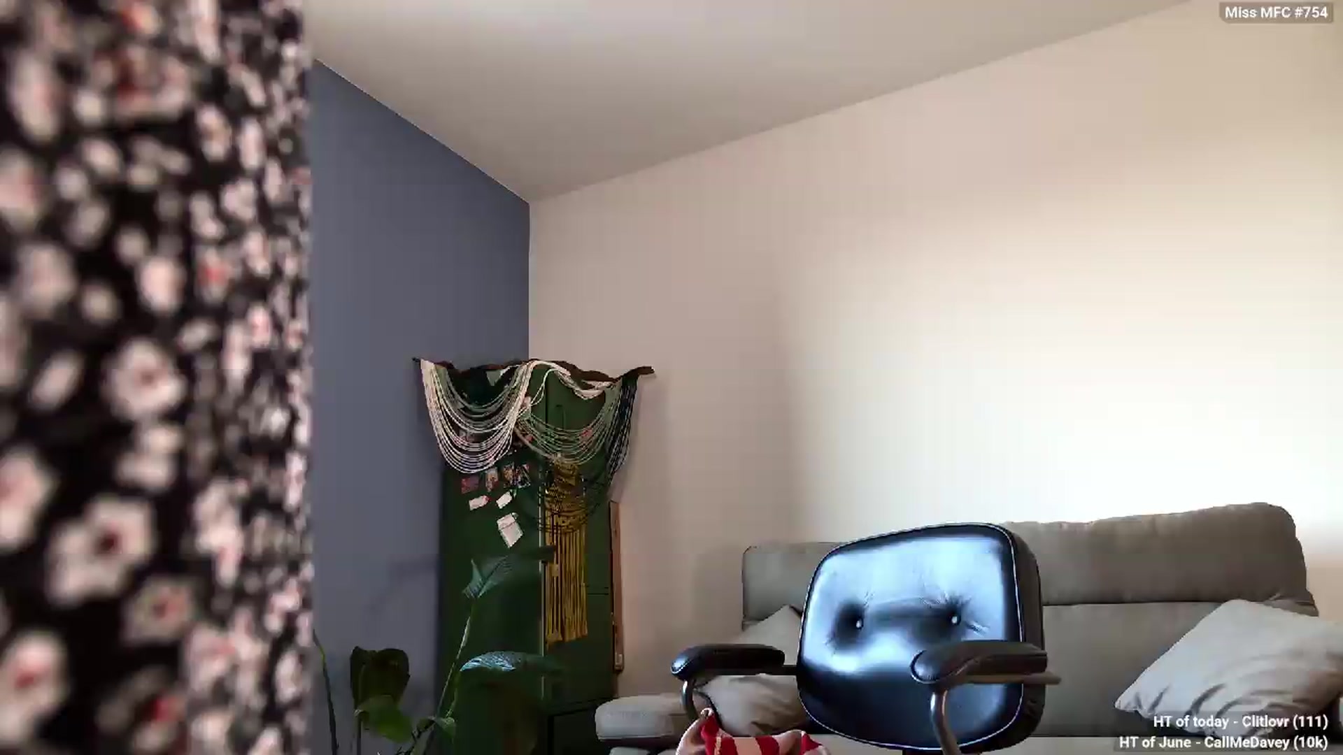 Gallery image thumbnail from Personage's myfreecams stream on, 06/22/2026, 07:13 image 2 of 20