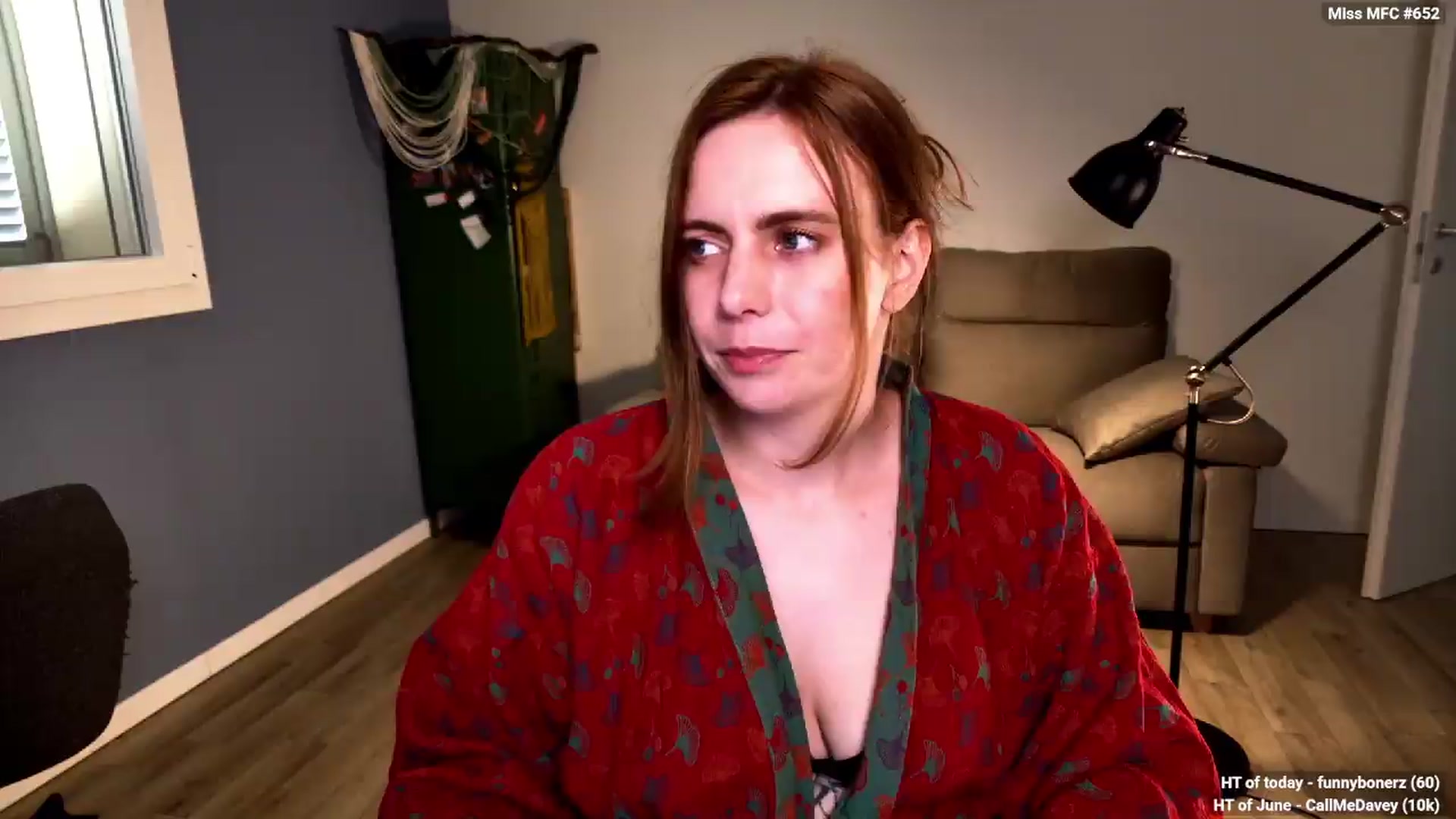 Gallery image thumbnail from Personage's myfreecams stream on, 06/25/2026, 13:52 image 15 of 20