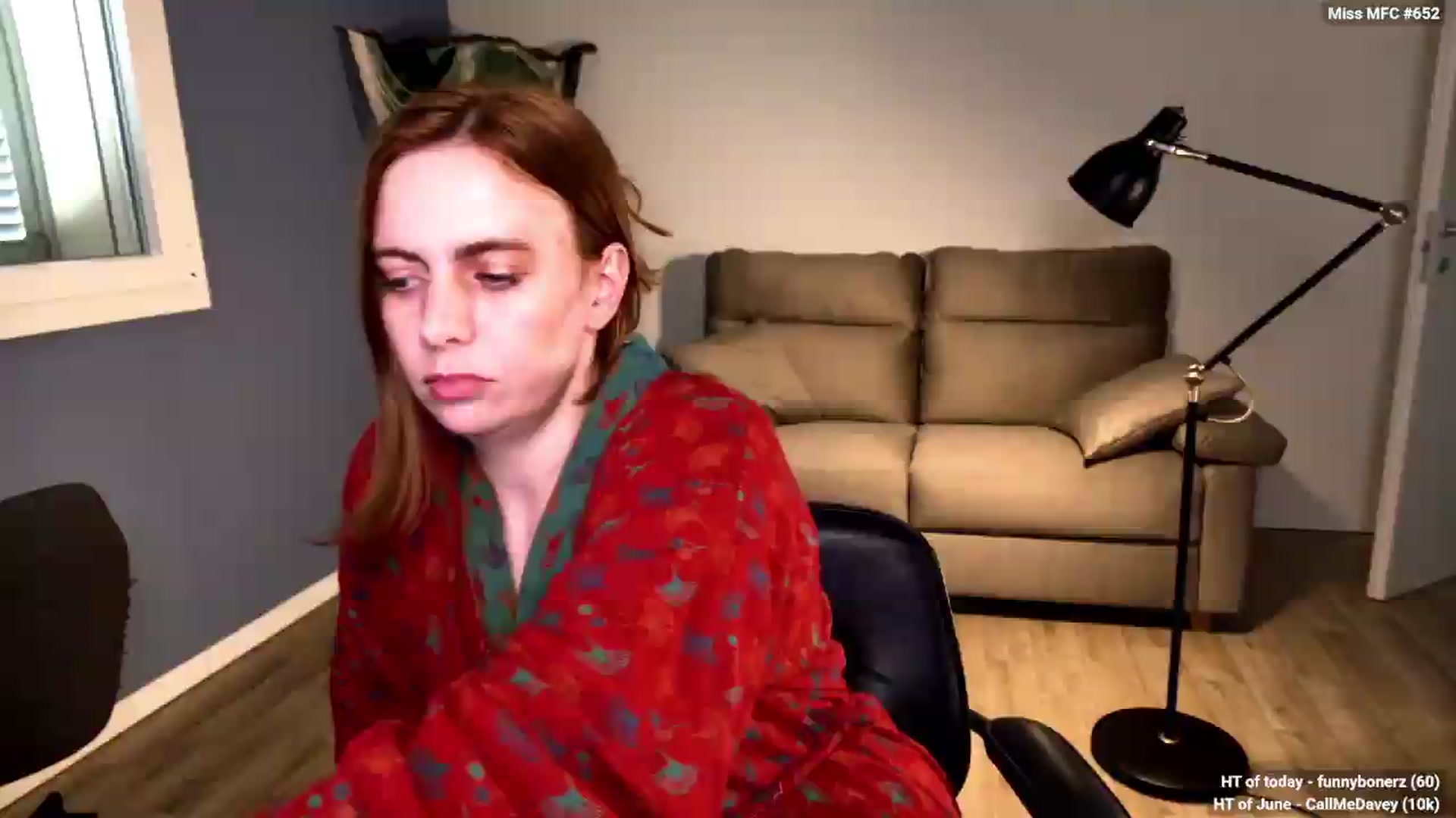 Gallery image thumbnail from Personage's myfreecams stream on, 06/25/2026, 15:14 image 10 of 20