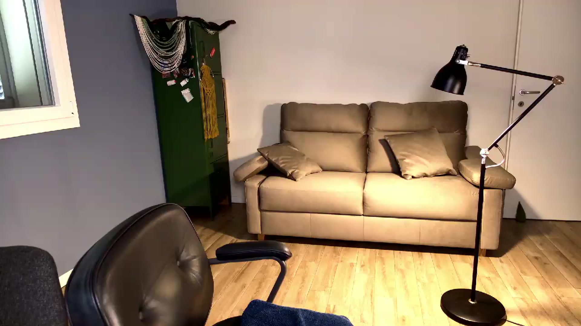 Gallery image thumbnail from Personage's myfreecams stream on, 06/29/2026, 15:10 image 1 of 20