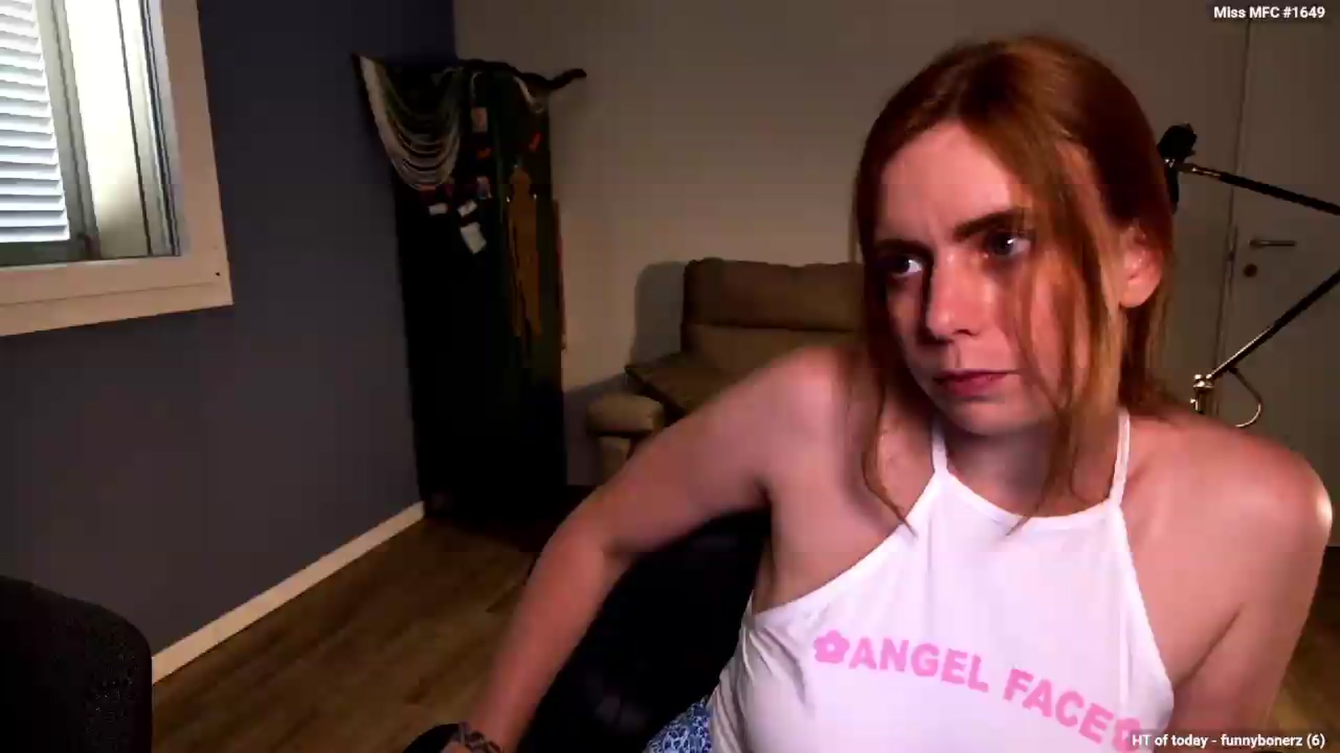 Gallery image thumbnail from Personage's myfreecams stream on, 07/06/2026, 13:45 image 4 of 20