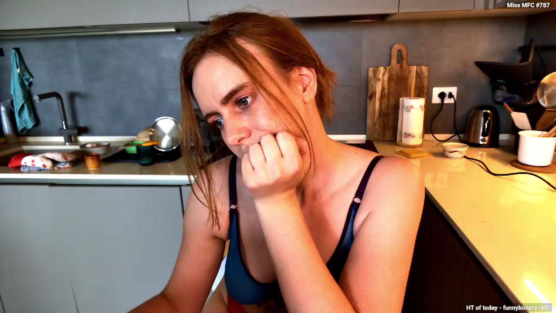 Gallery image thumbnail from Personage's myfreecams stream on, 07/10/2026, 15:03 image 13 of 20