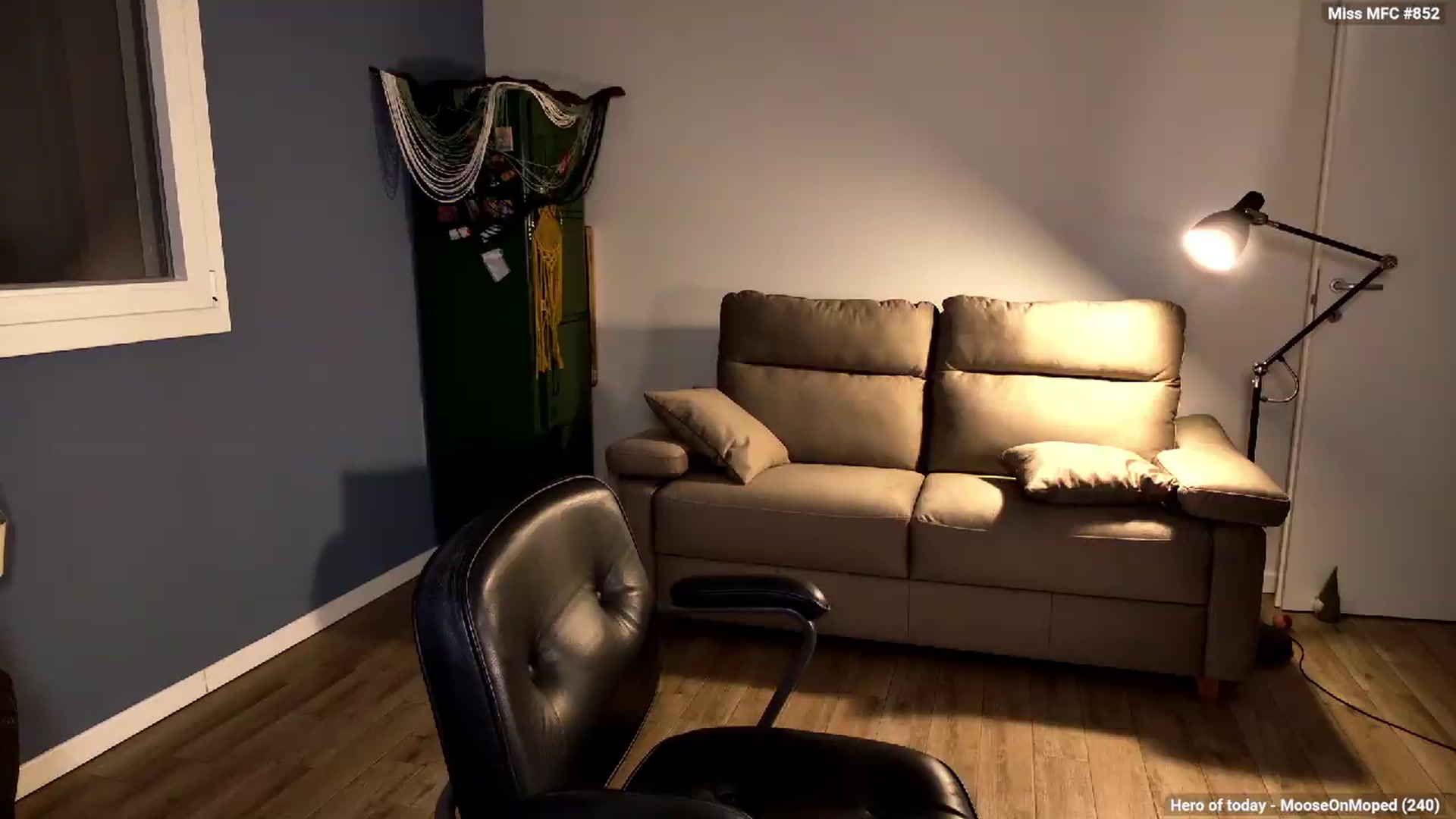 Gallery image thumbnail from Personage's myfreecams stream on, 08/04/2026, 20:16 image 1 of 20