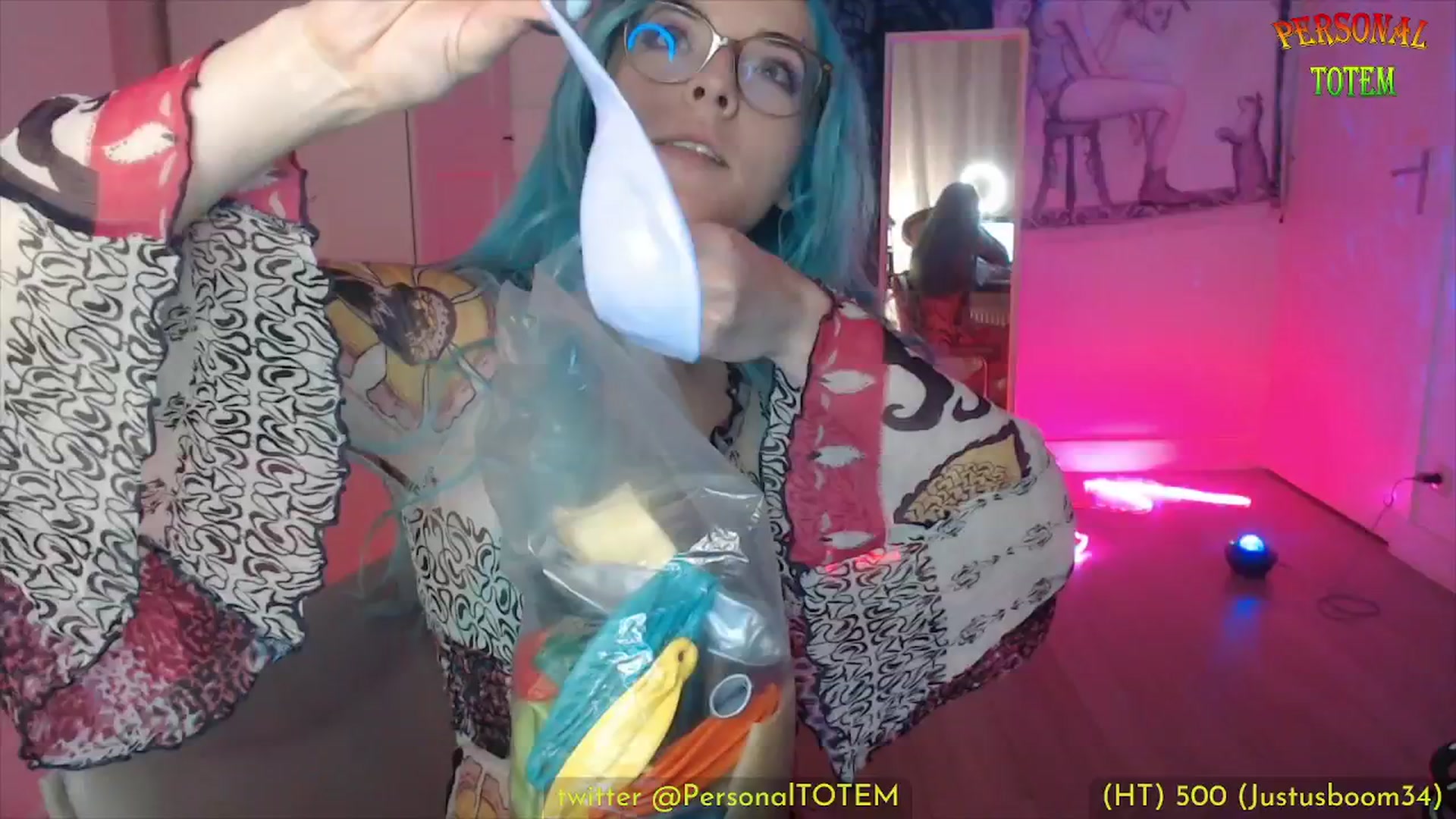 Gallery image thumbnail from PersonalTotem's myfreecams stream on, 11/17/2025, 22:47 image 15 of 20