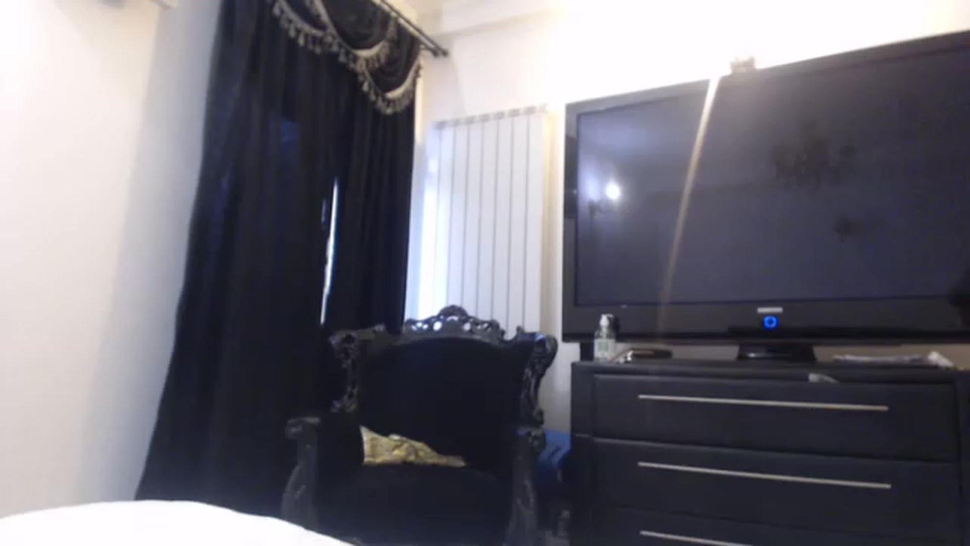 Gallery image thumbnail from Pervita's myfreecams stream on, 01/27/2023, 15:48 image 2 of 20