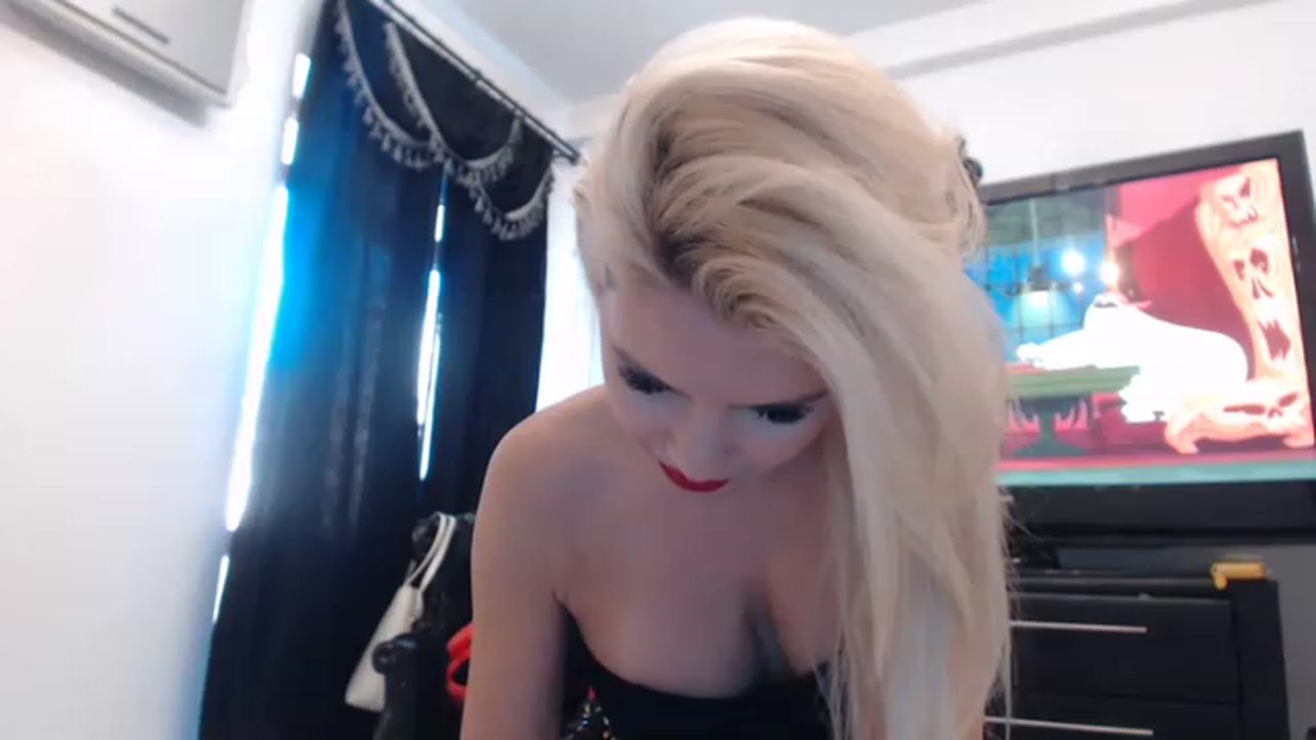 Gallery image thumbnail from Pervita's myfreecams stream on, 02/10/2023, 14:53 image 1 of 20