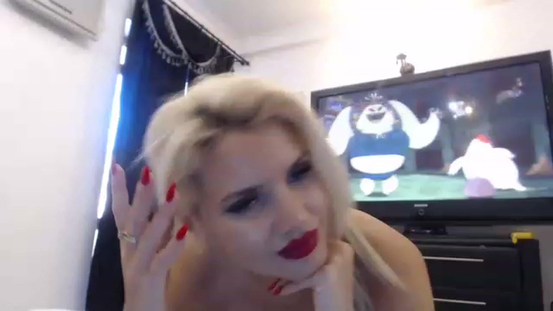 Gallery image thumbnail from Pervita's myfreecams stream on, 02/10/2023, 14:53 image 4 of 20