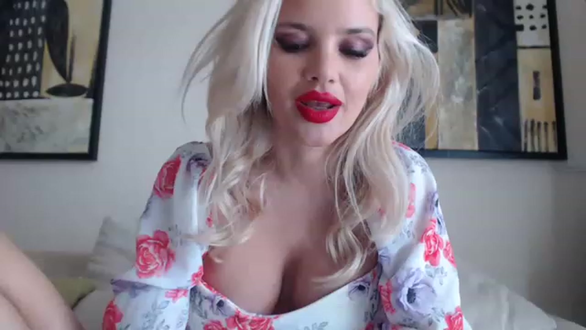 Gallery image thumbnail from Pervita's myfreecams stream on, 02/24/2023, 15:58 image 13 of 20